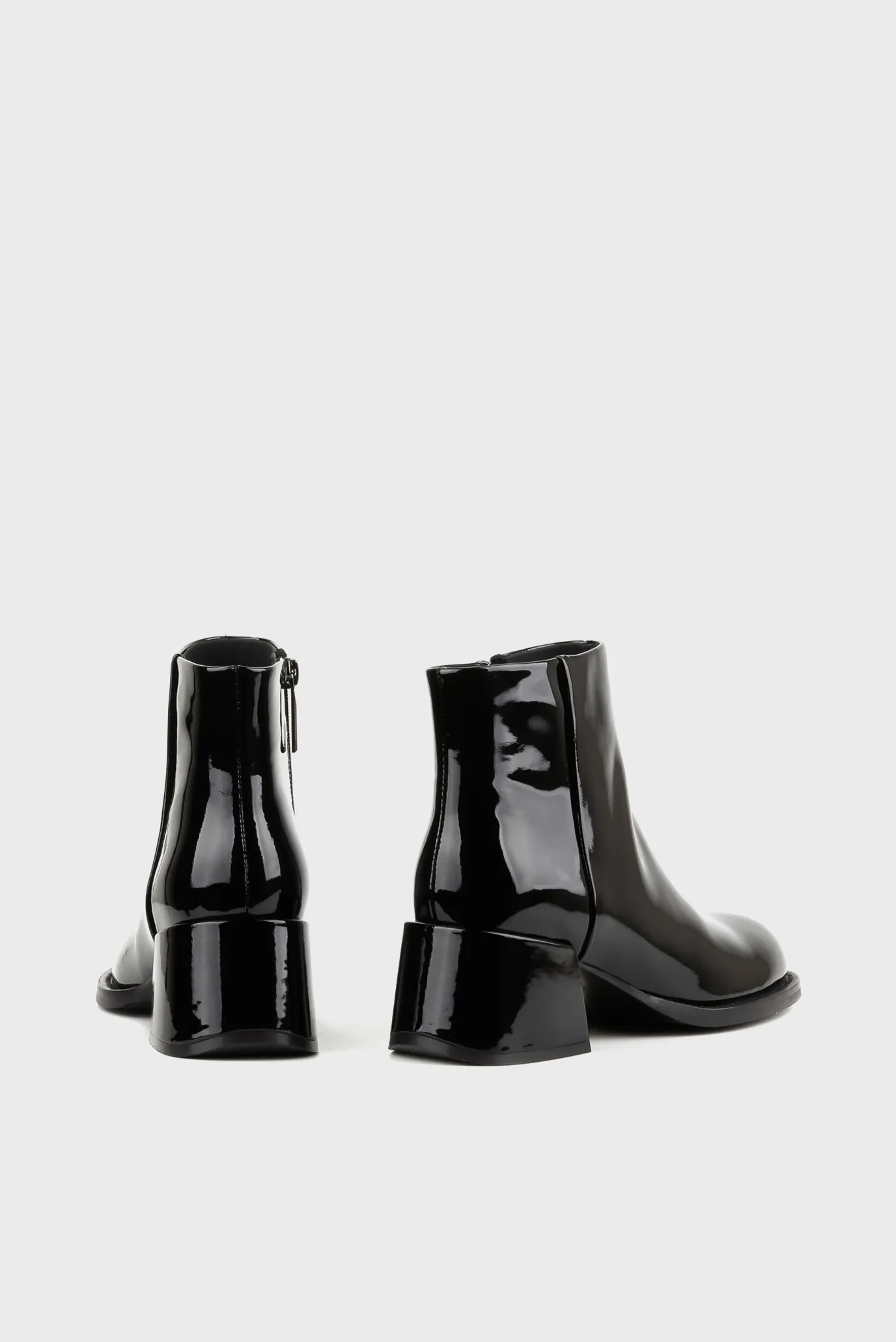 Женские черные лаковые ботильоны 4