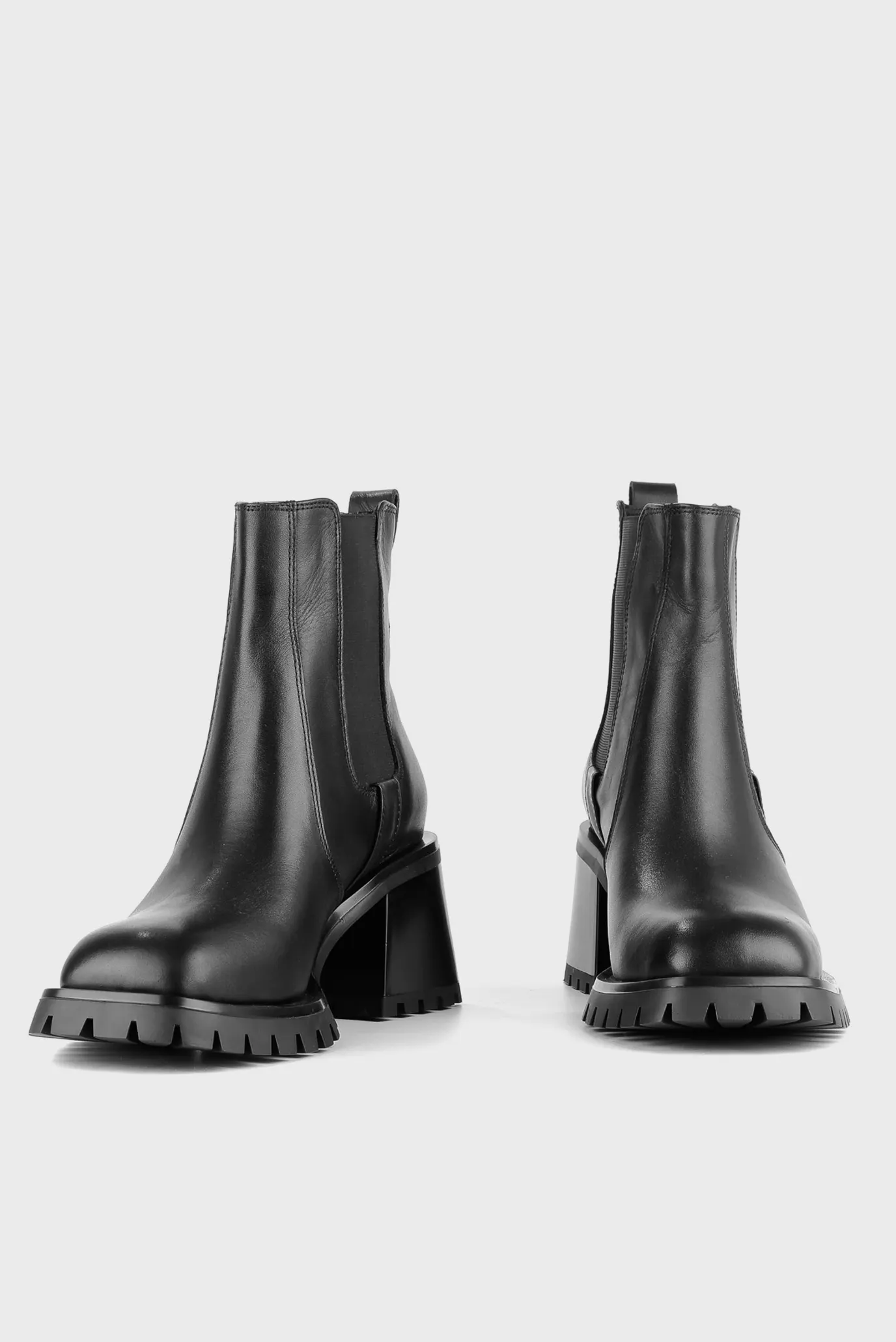 Женские черные кожаные ботильоны 5