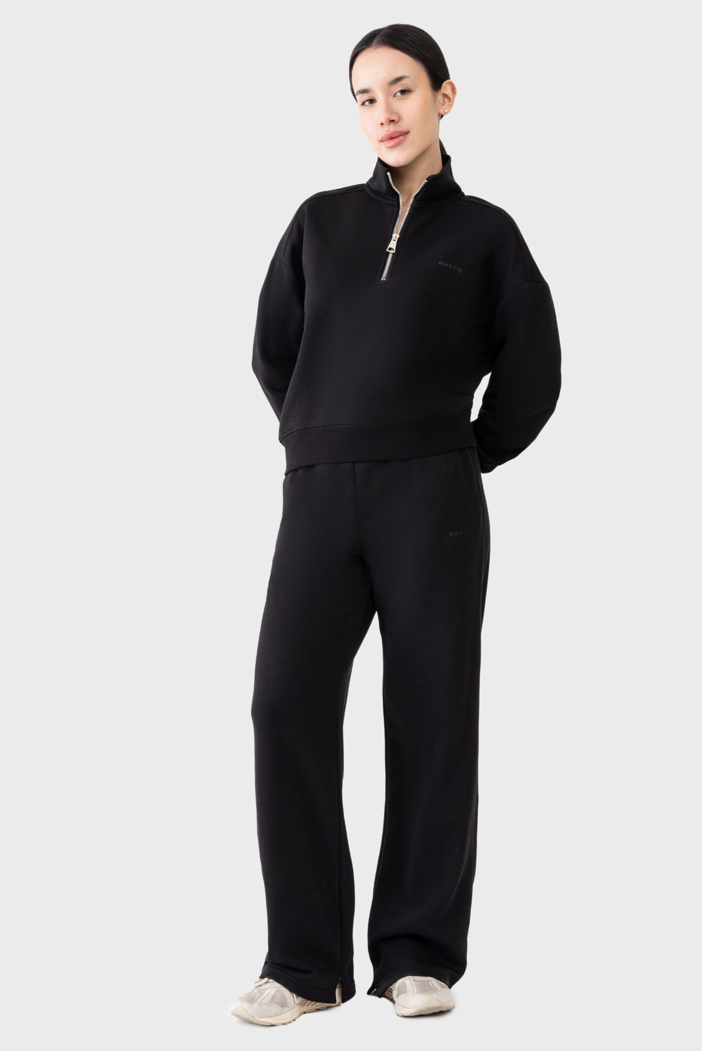 Женский черный спортивный костюм Tracksuit 1