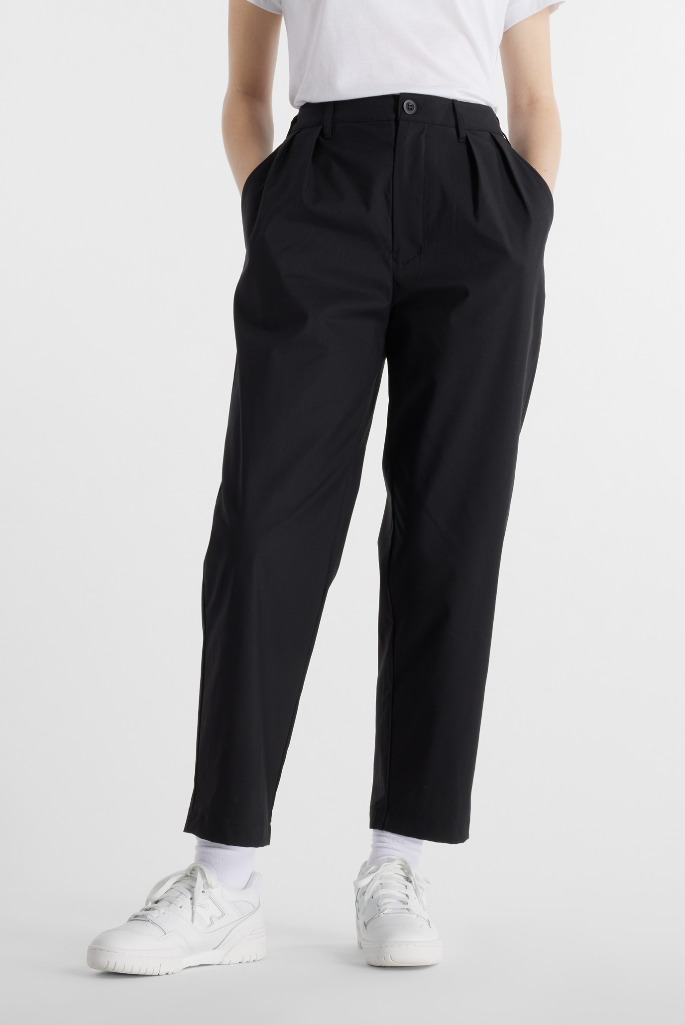 Женские черные брюки Boylston Twill Tapered Черный S New Balance WP43536BK Женские черные брюки Boylston Twill Tapered Черный S New Balance WP43536BK