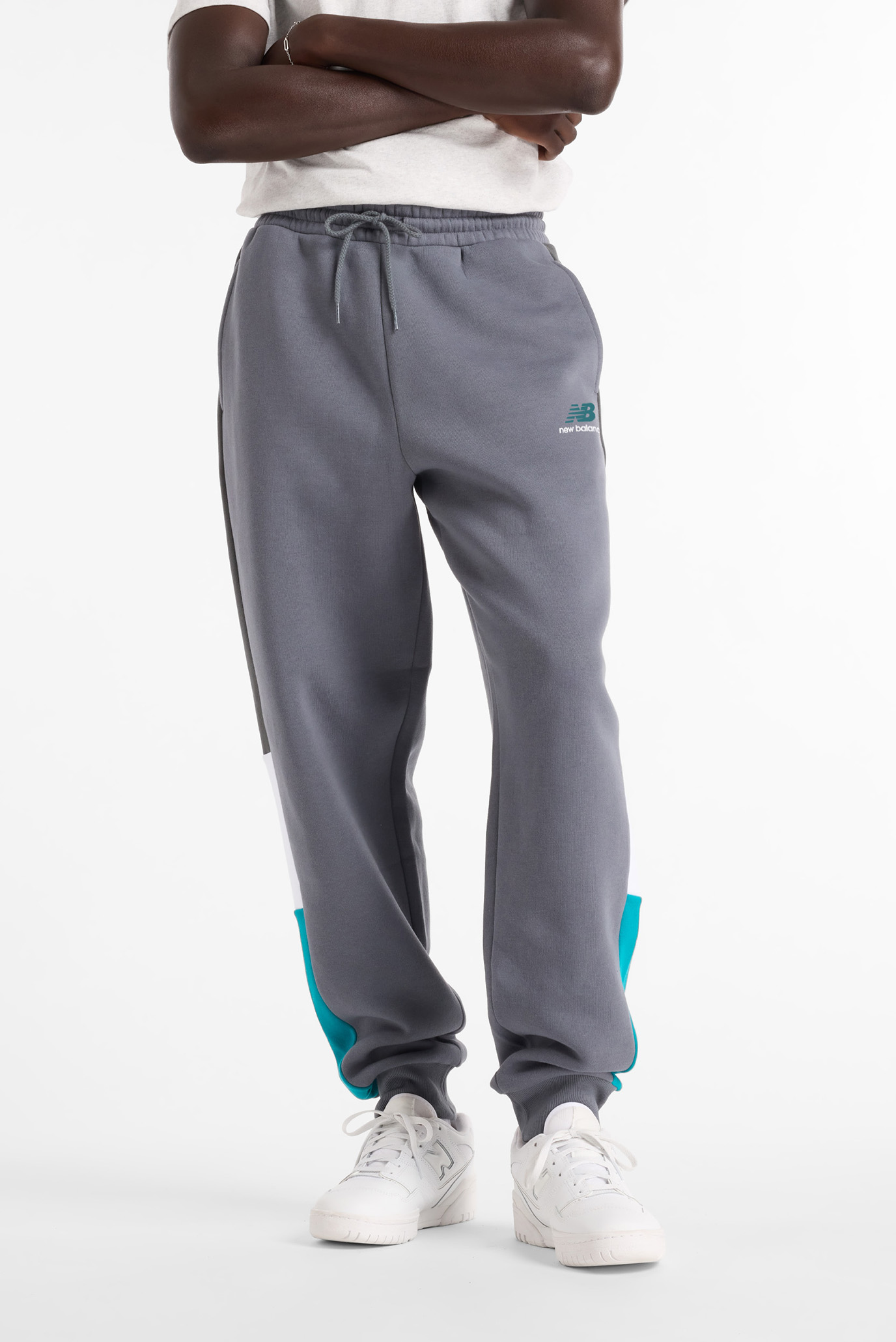 Мужские серые спортивные брюки Classics Fleece Серый XXL New Balance MP43522GT Мужские серые спортивные брюки Classics Fleece Серый XXL New Balance MP43522GT