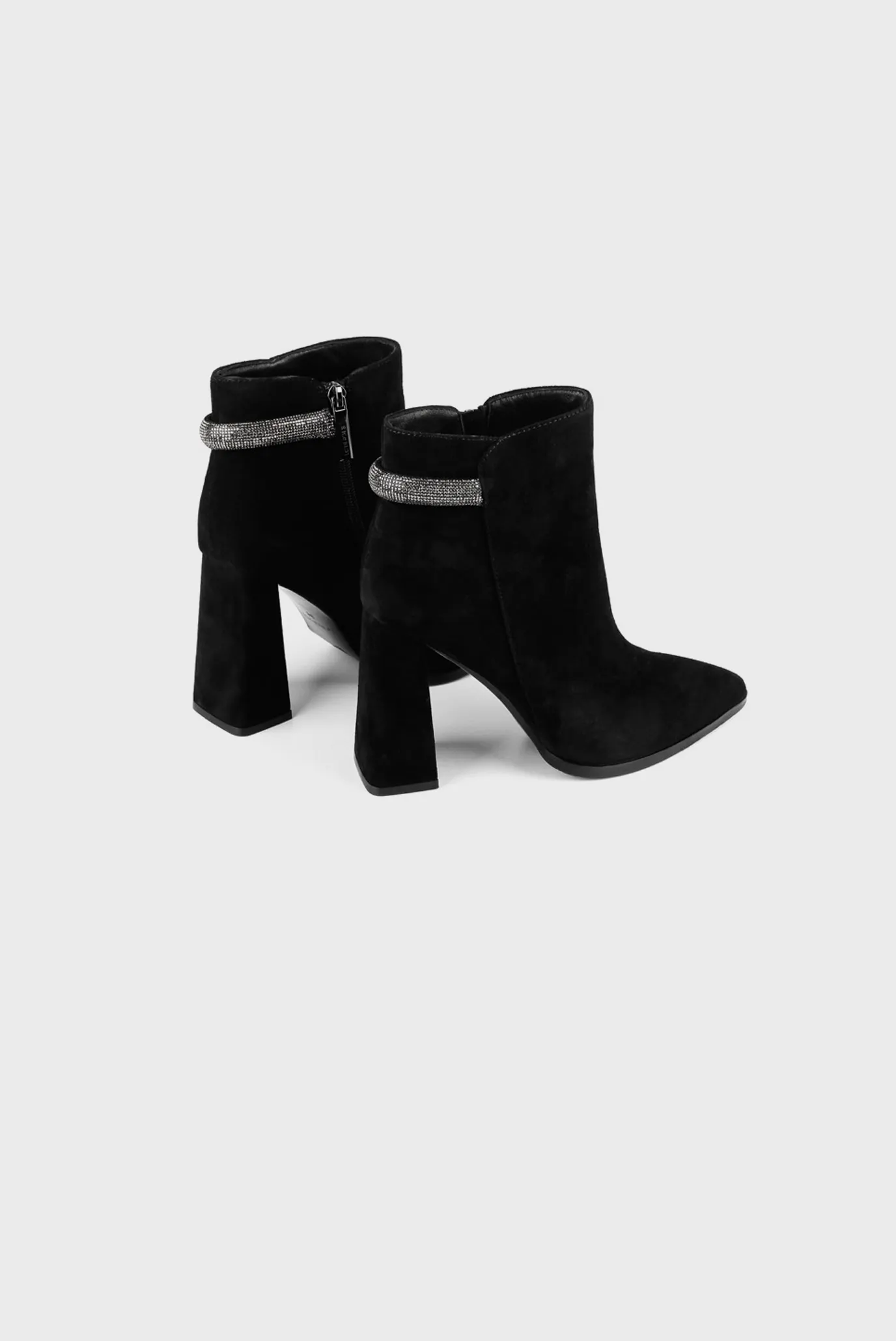 Женские черные замшевые ботильоны 8