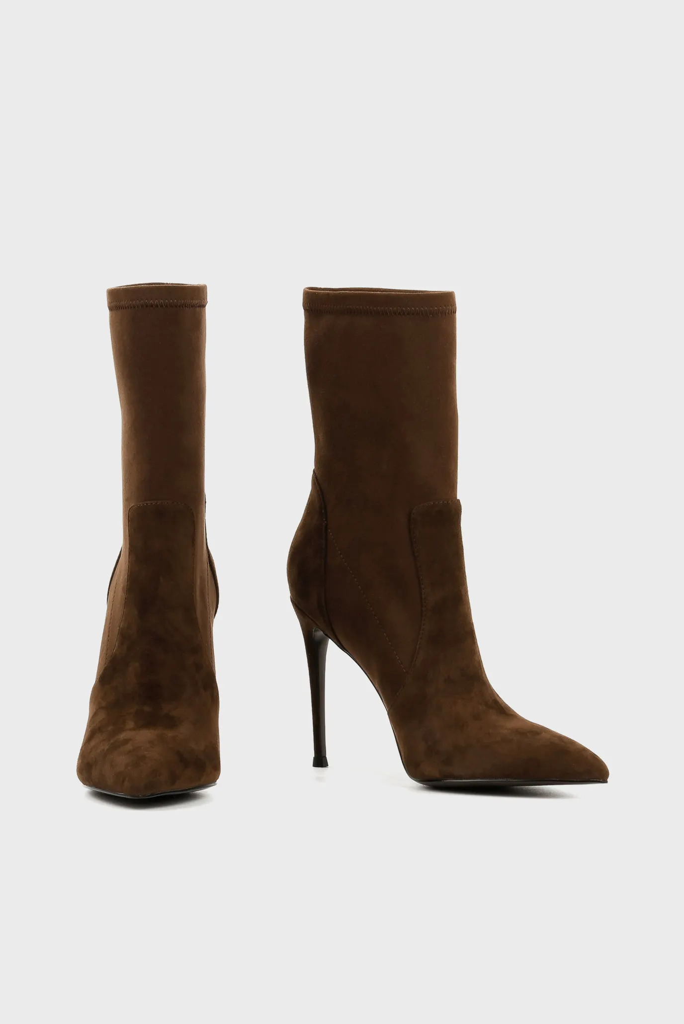 Женские коричневые замшевые ботильоны 3
