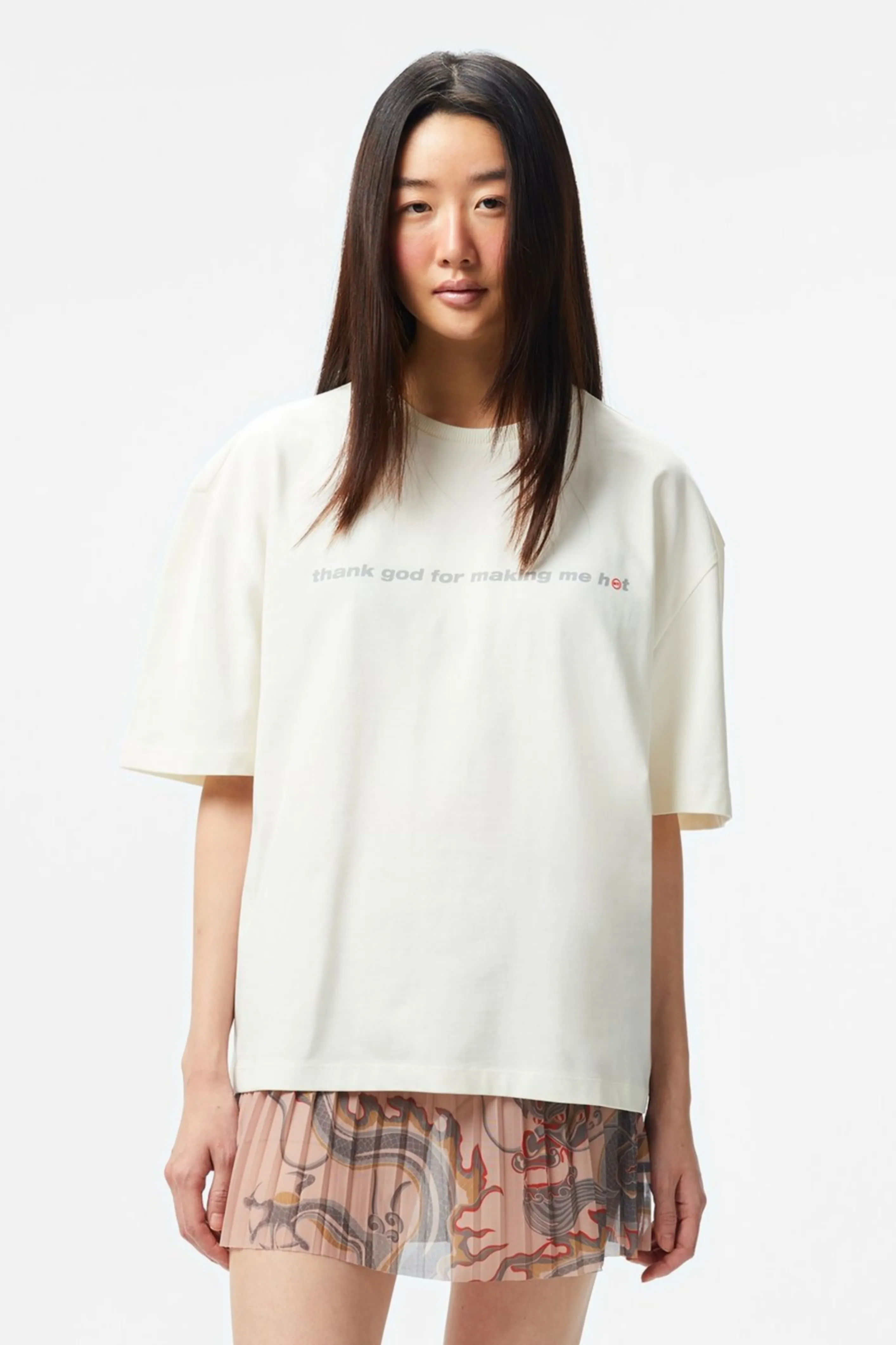 Жіноча бежева футболка 1