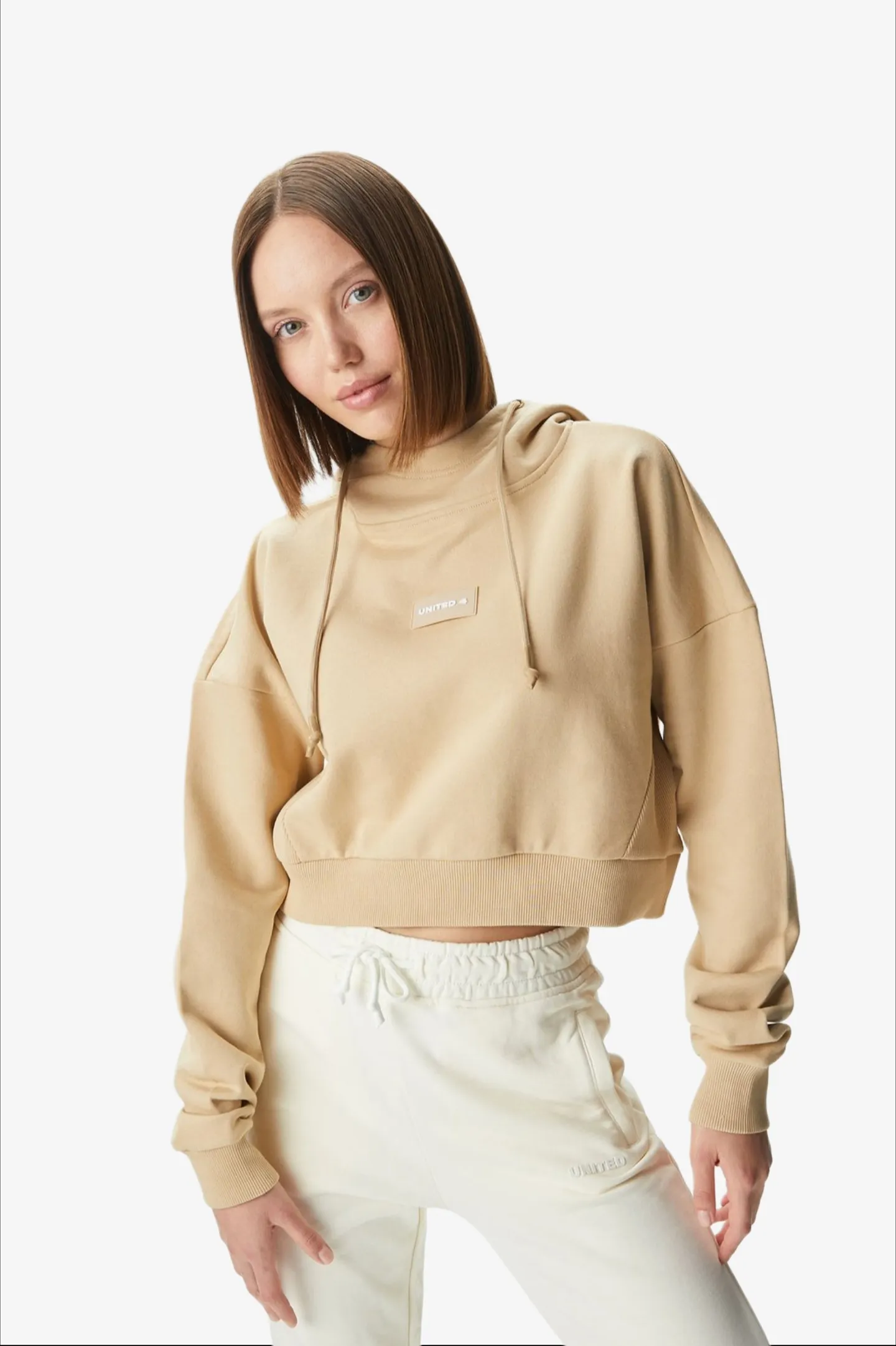 Жіноча коричнева толстовка 1