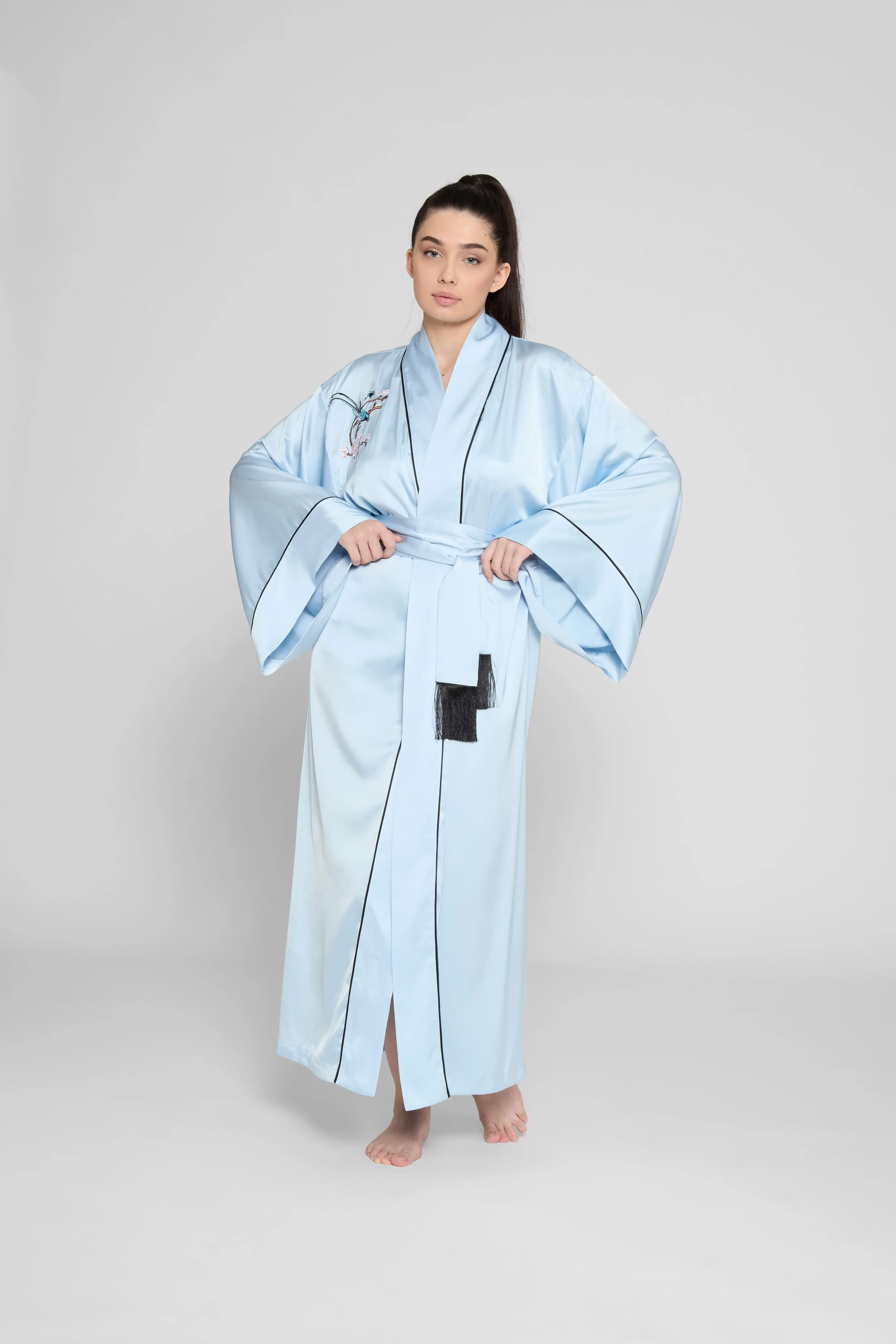 Женский голубой халат Ariana Pink 1