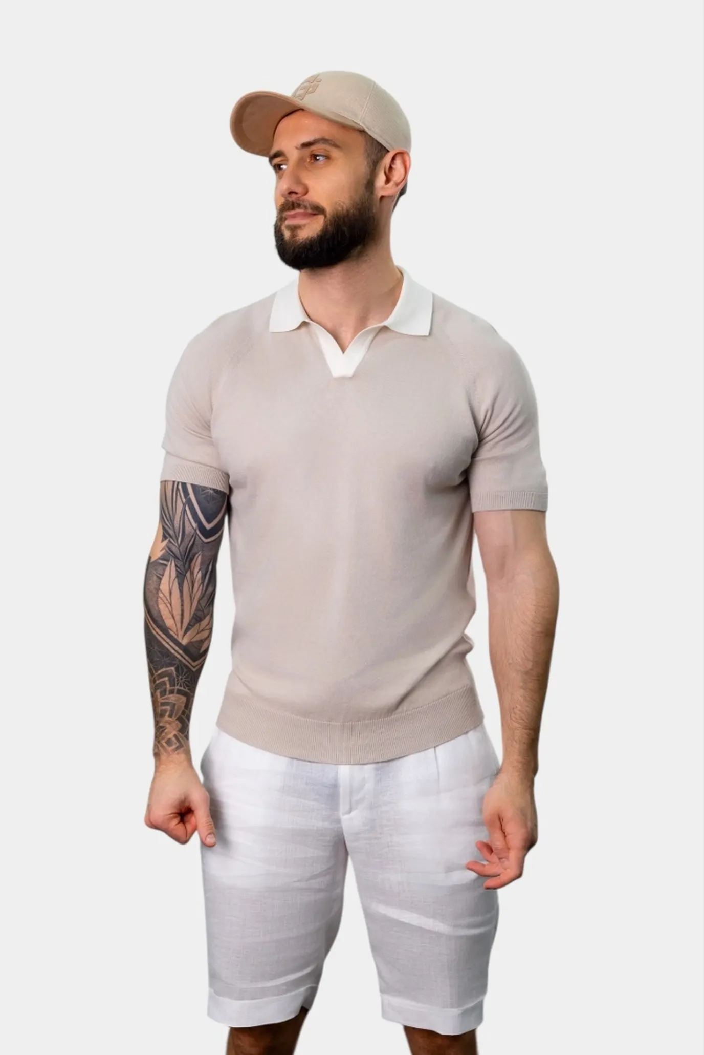 Чоловіче бежеве поло 3