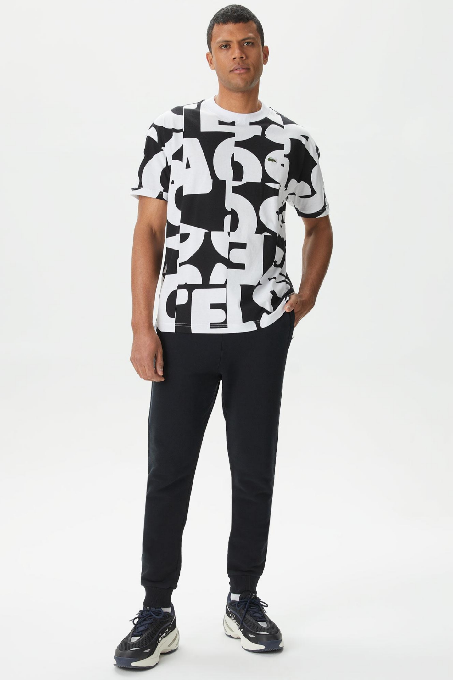 Мужские черные спортивные штаны Черный L-XL Lacoste XH0407031 Мужские черные спортивные штаны Черный L-XL Lacoste XH0407031