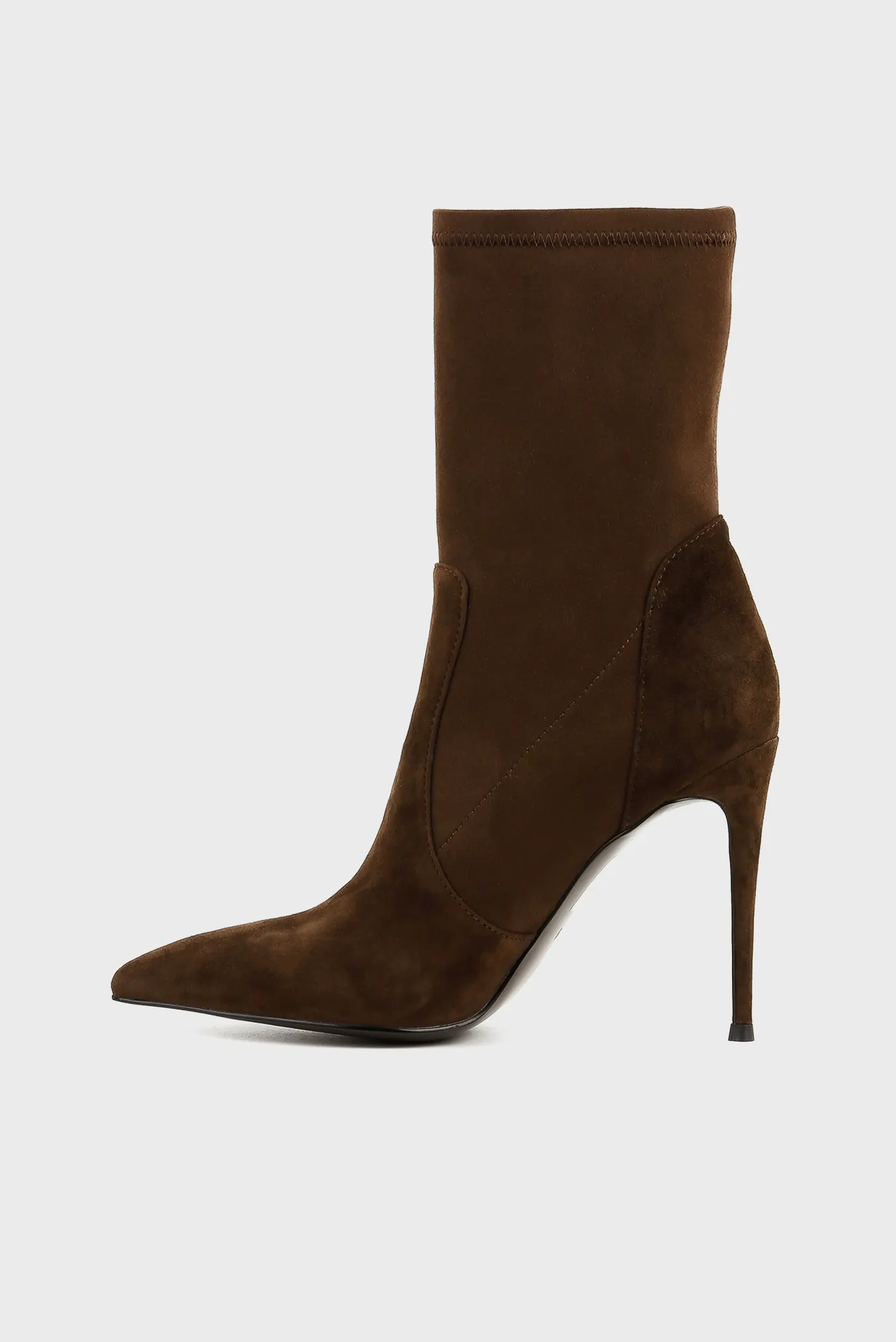 Женские коричневые замшевые ботильоны 2