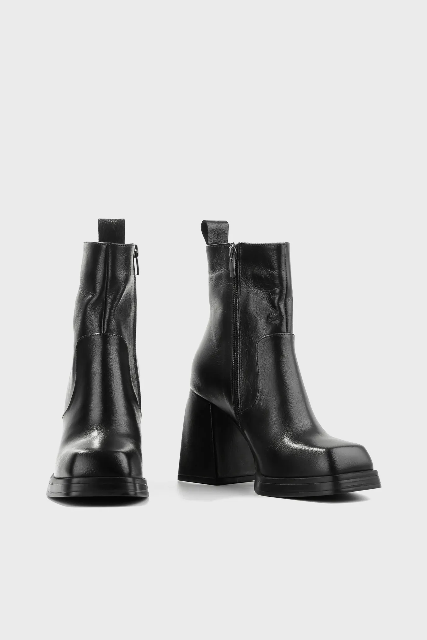 Женские черные кожаные ботильоны 4