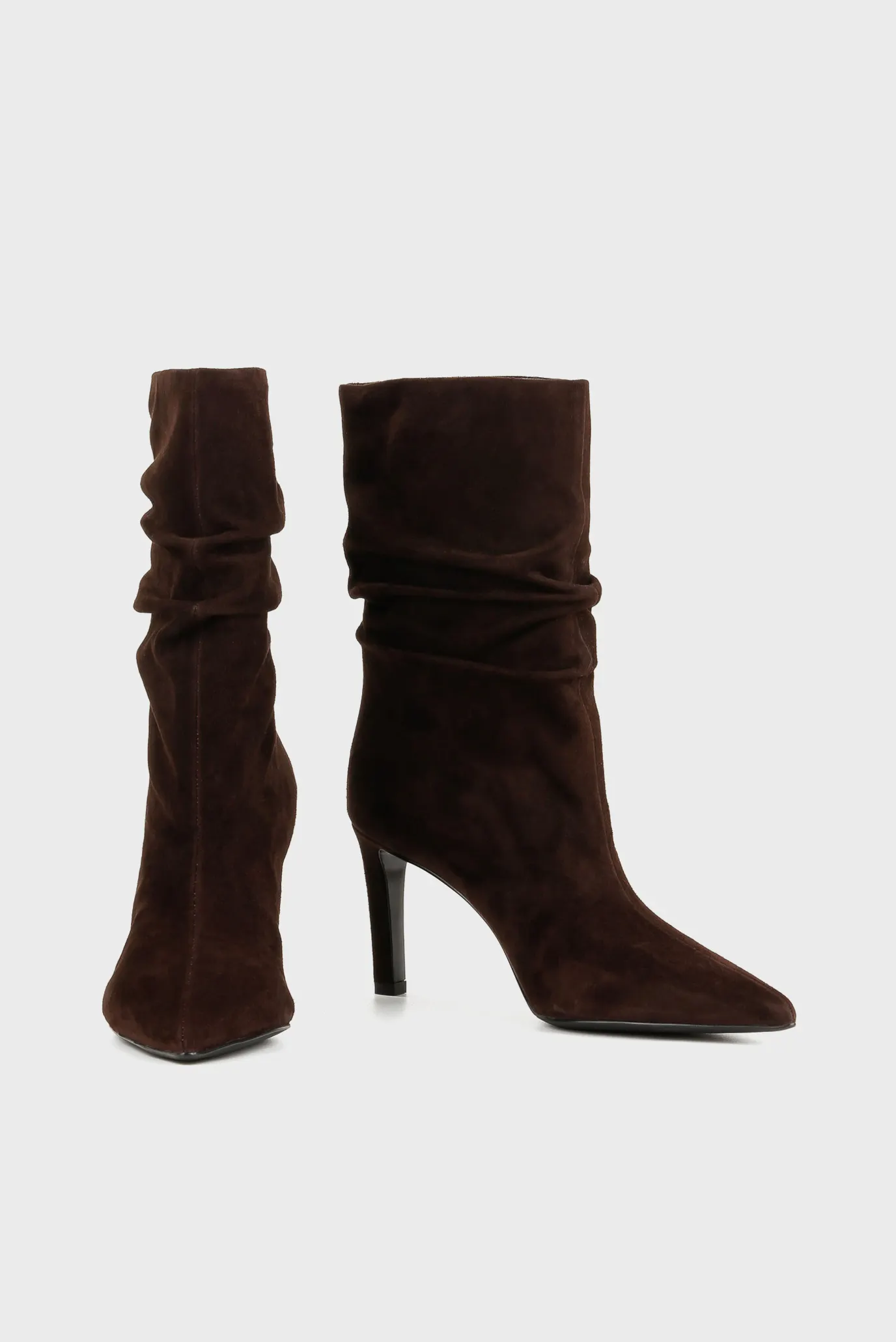 Женские коричневые замшевые ботильоны 3
