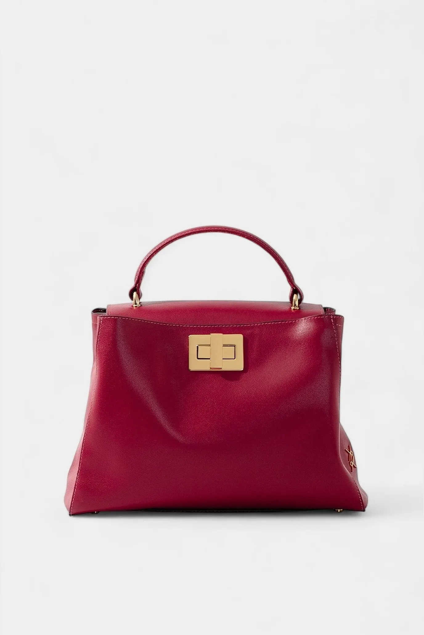 Жіноча малинова сумка 1