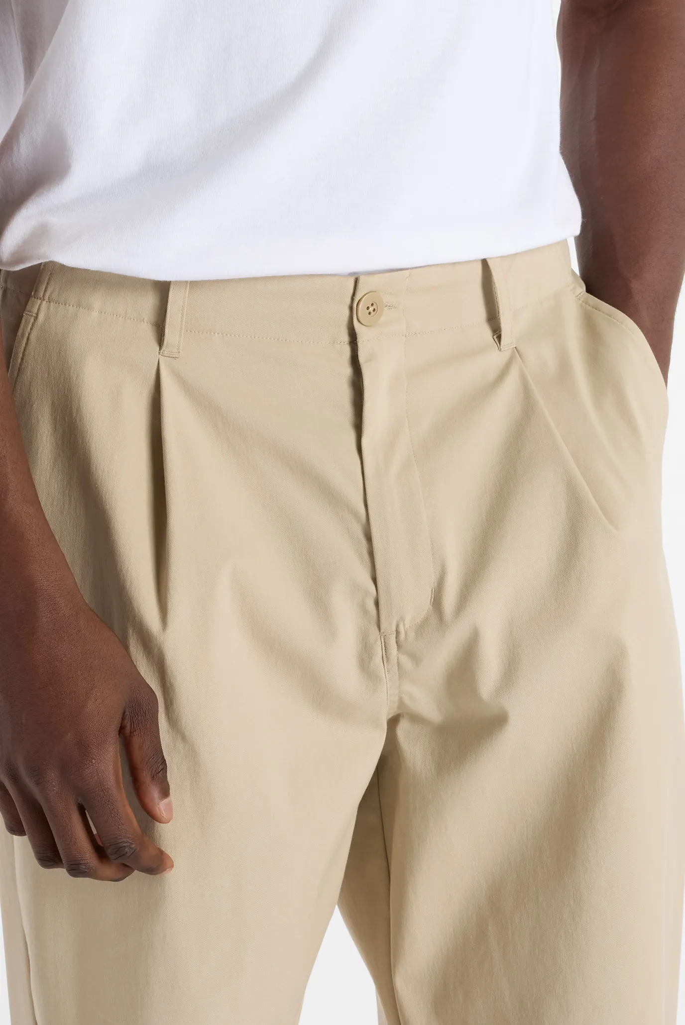 Чоловічі бежеві штани Athletics Relaxed Trouser 4