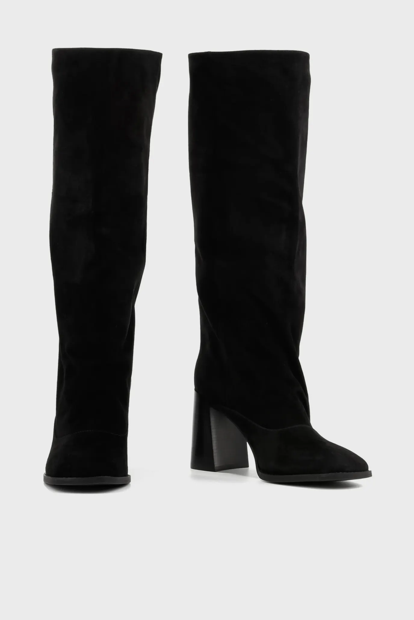 Жіночі чорні замшеві чоботи 3