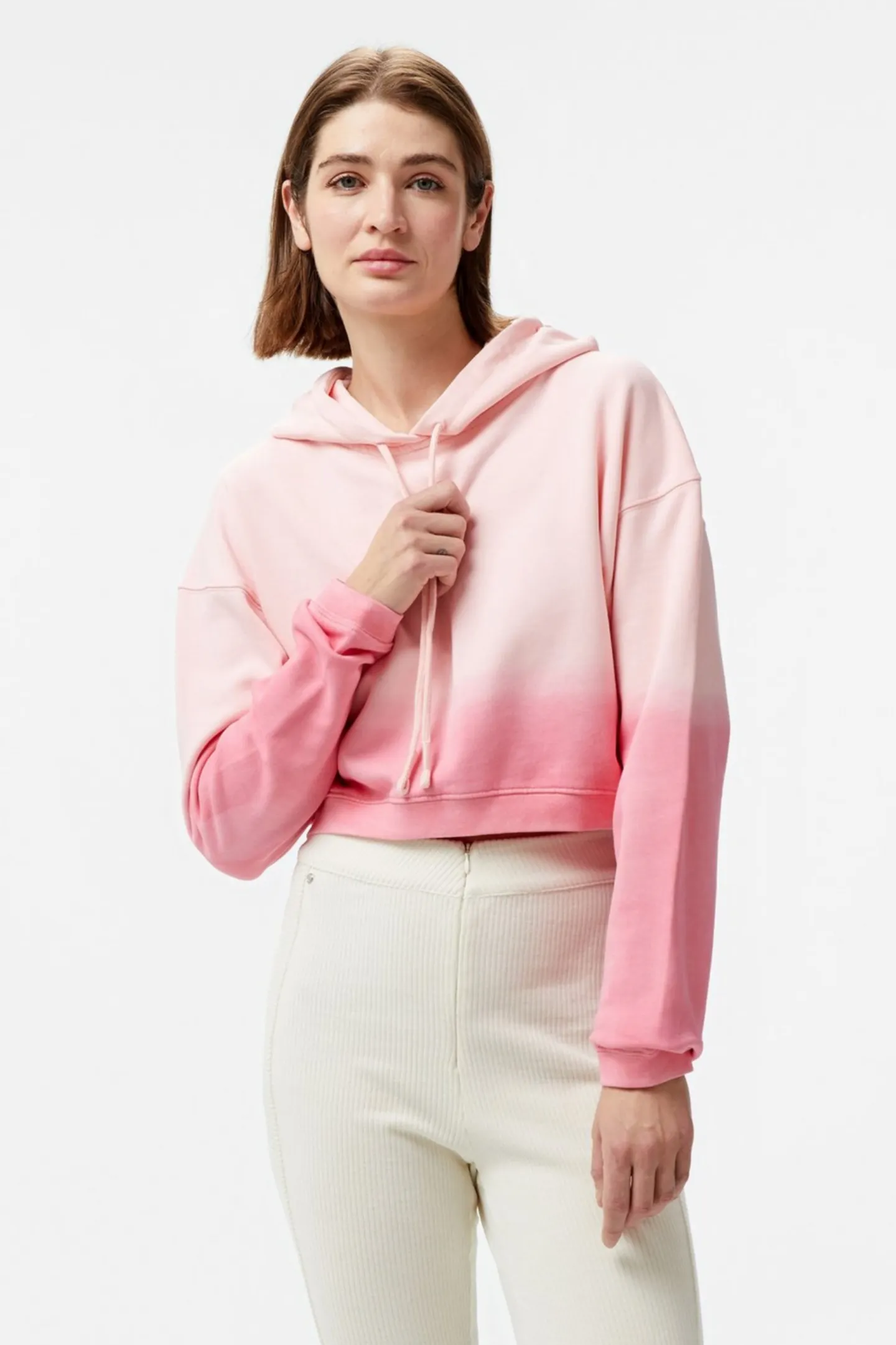 Женская розовая толстовка. 1
