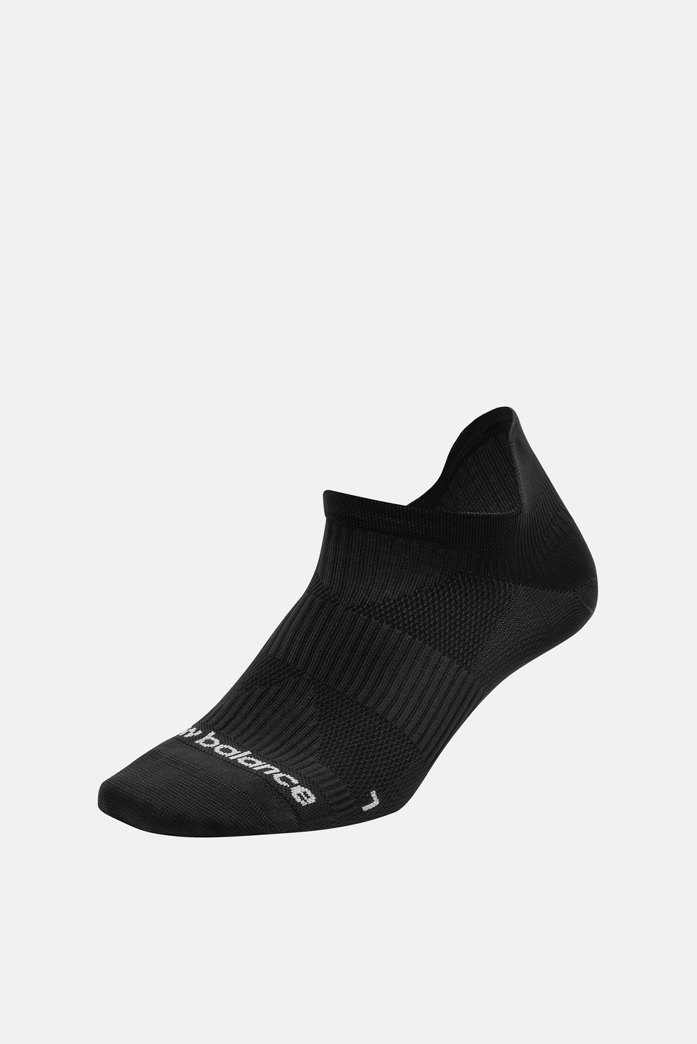 Черные носки Run Flat Knit Tab No Show Черный 35-38 New Balance LAS55451BK Черные носки Run Flat Knit Tab No Show Черный 35-38 New Balance LAS55451BK