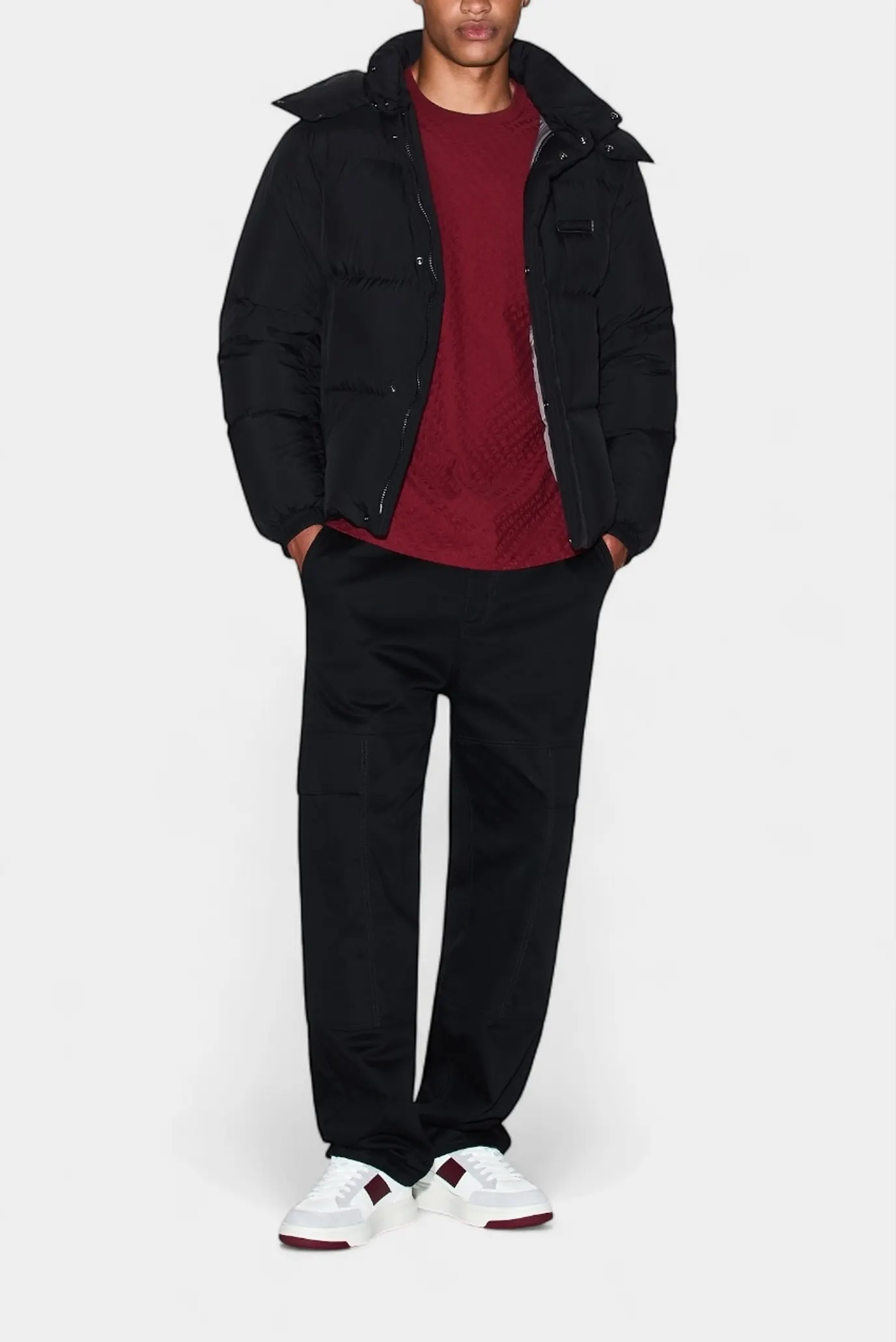 Мужской черный пуховик 5