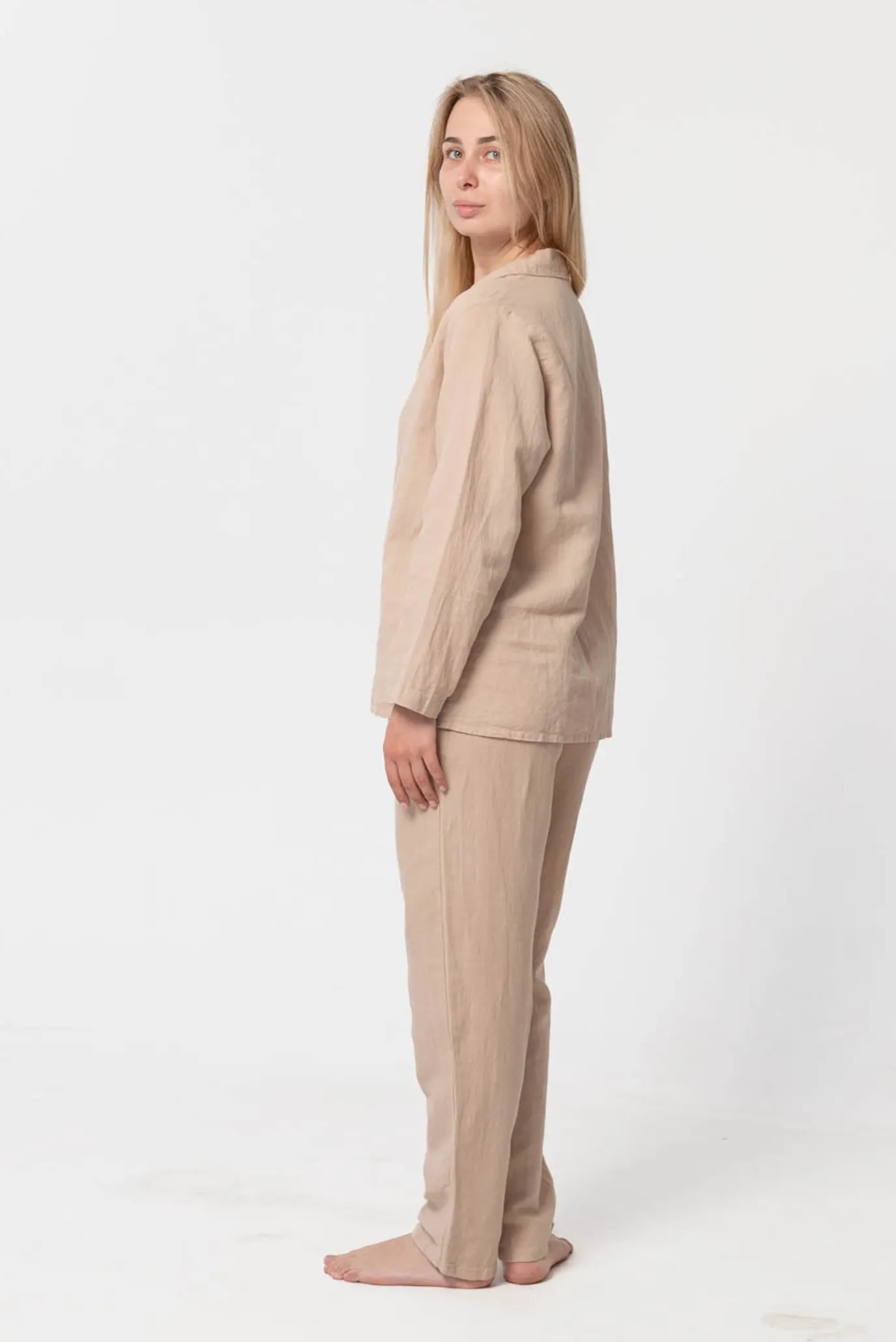 Женские бежевые штаны Bruma 5