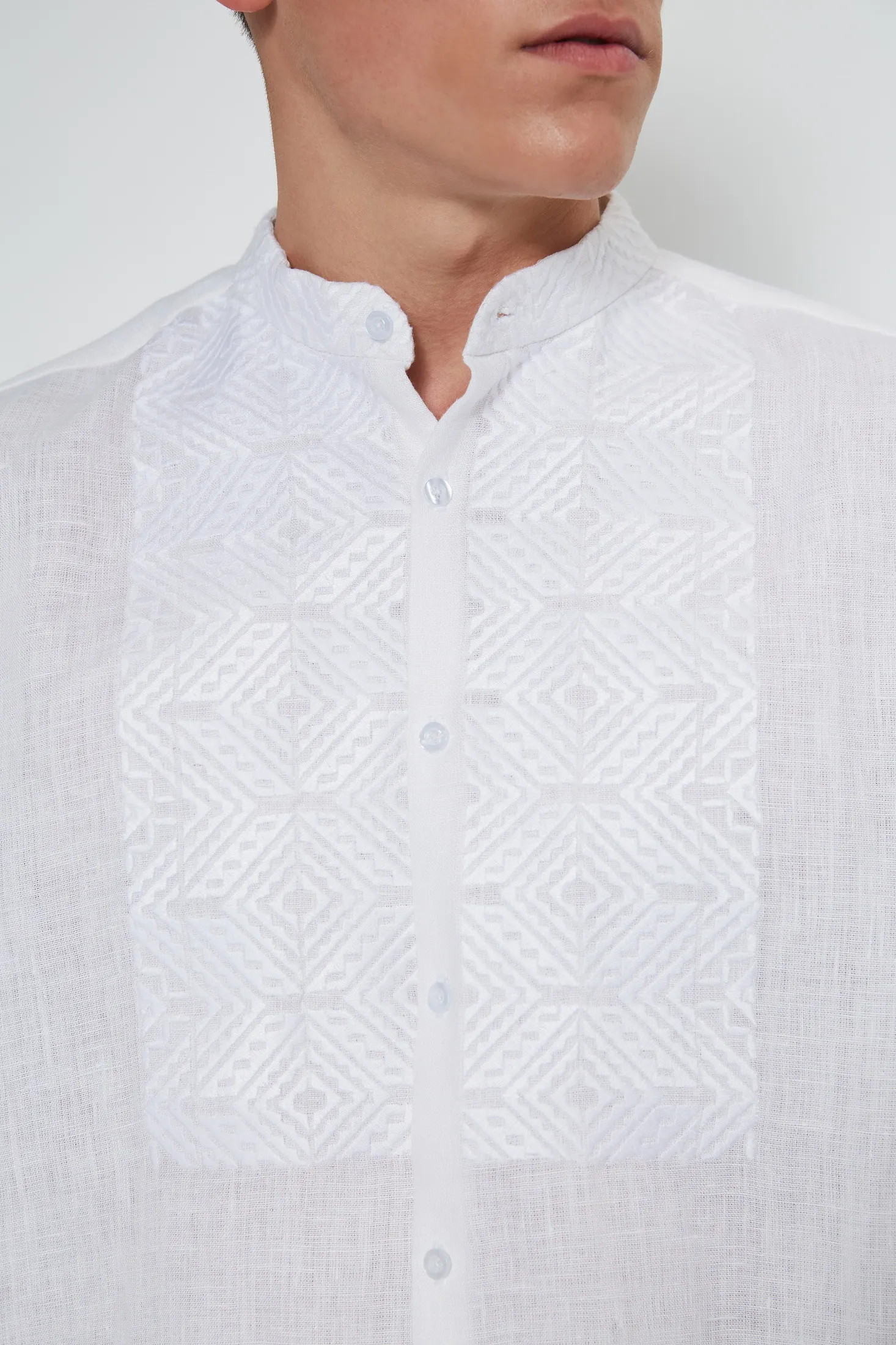 Сорочка вишита біла 