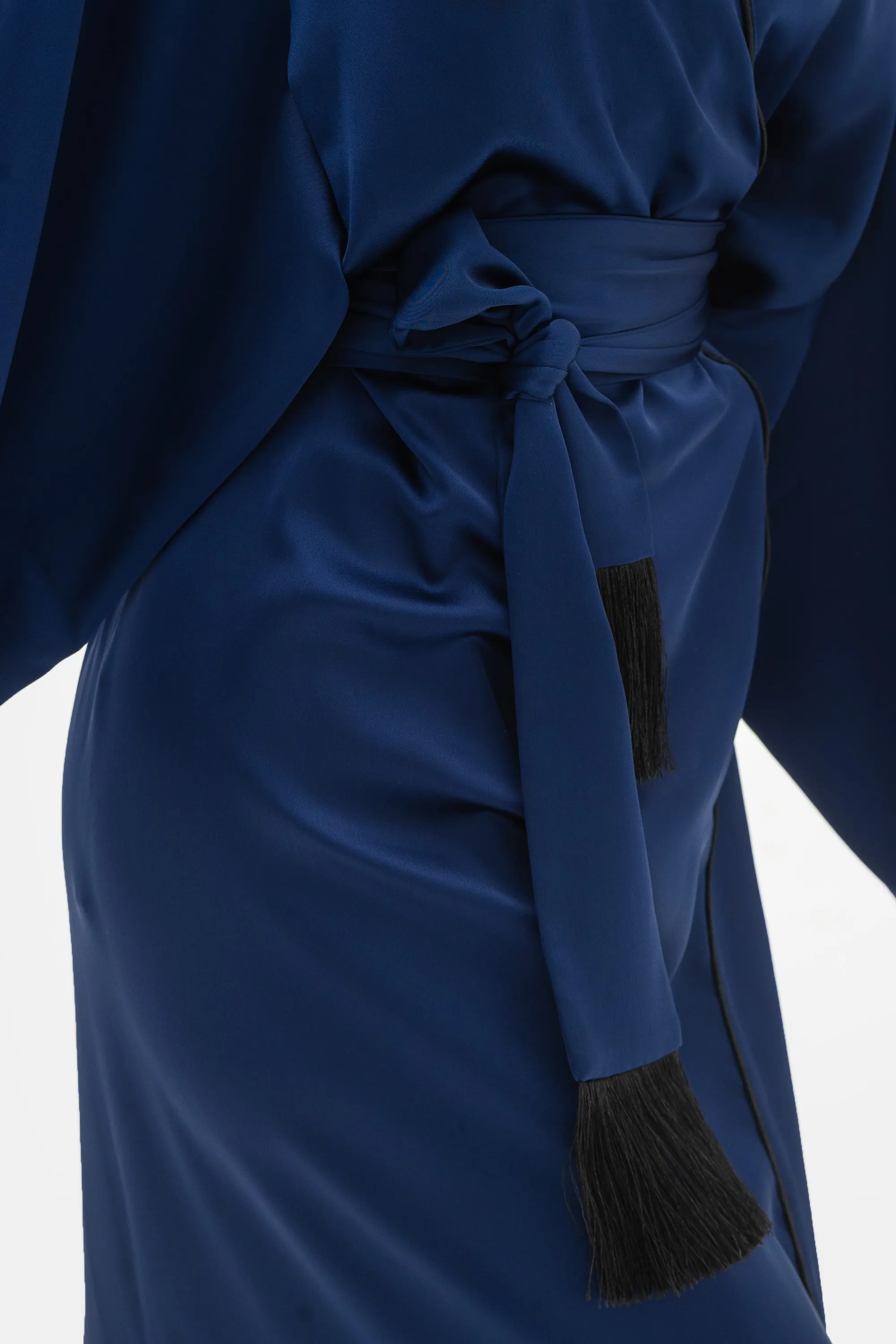 Женский синий халат с вышивкой Irris 4