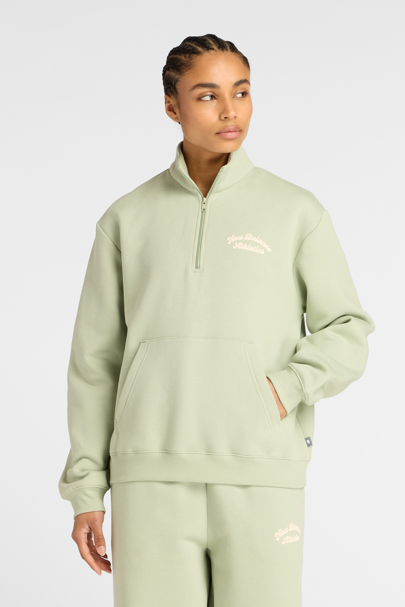 Женский зеленый реглан NB Linear Heritage Fleece Half Zip Зеленый M New Balance WT53511GAS Женский зеленый реглан NB Linear Heritage Fleece Half Zip Зеленый M New Balance WT53511GAS