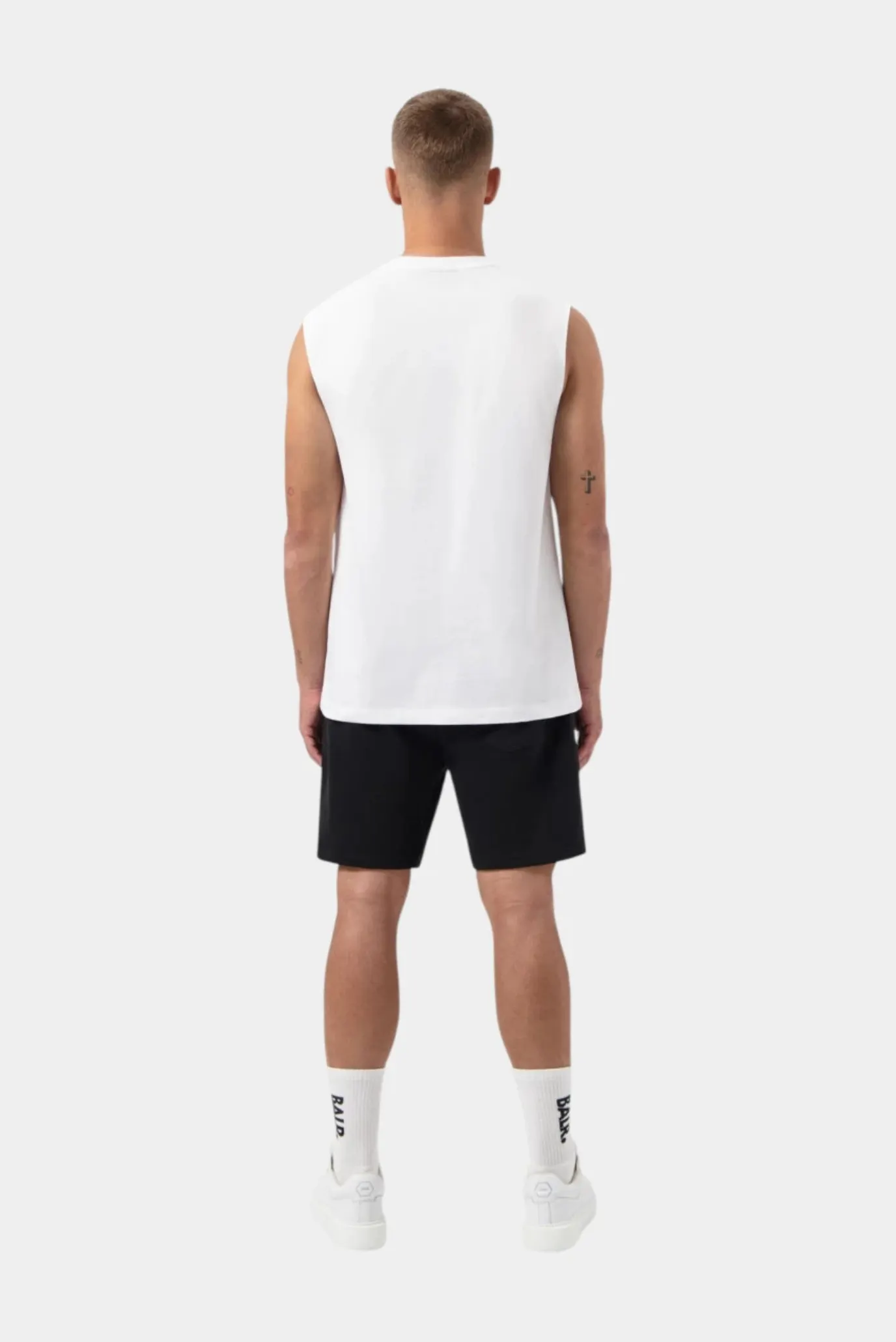 Чоловіча біла майка 3