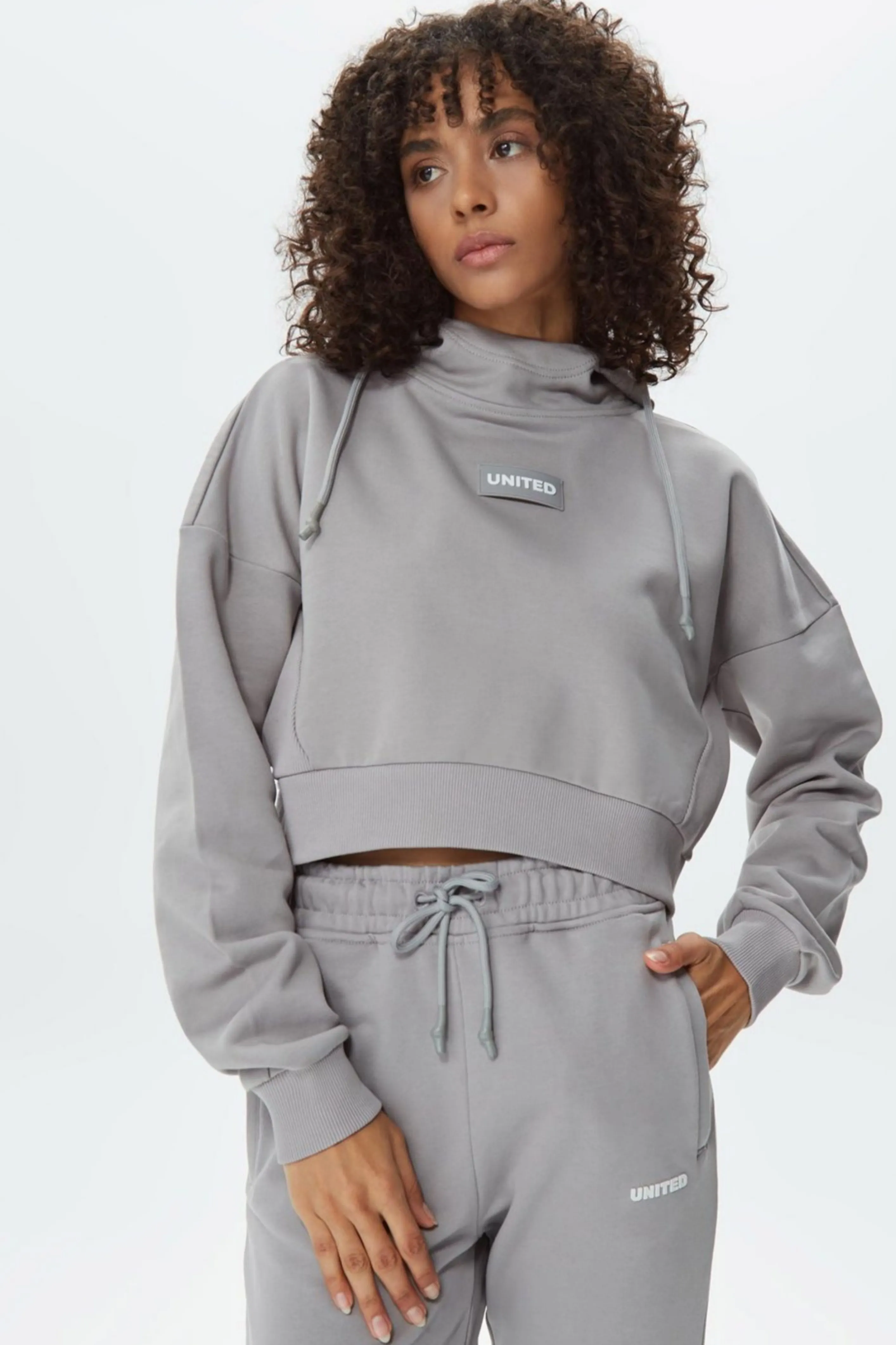 Жіноча сіра толстовка 1