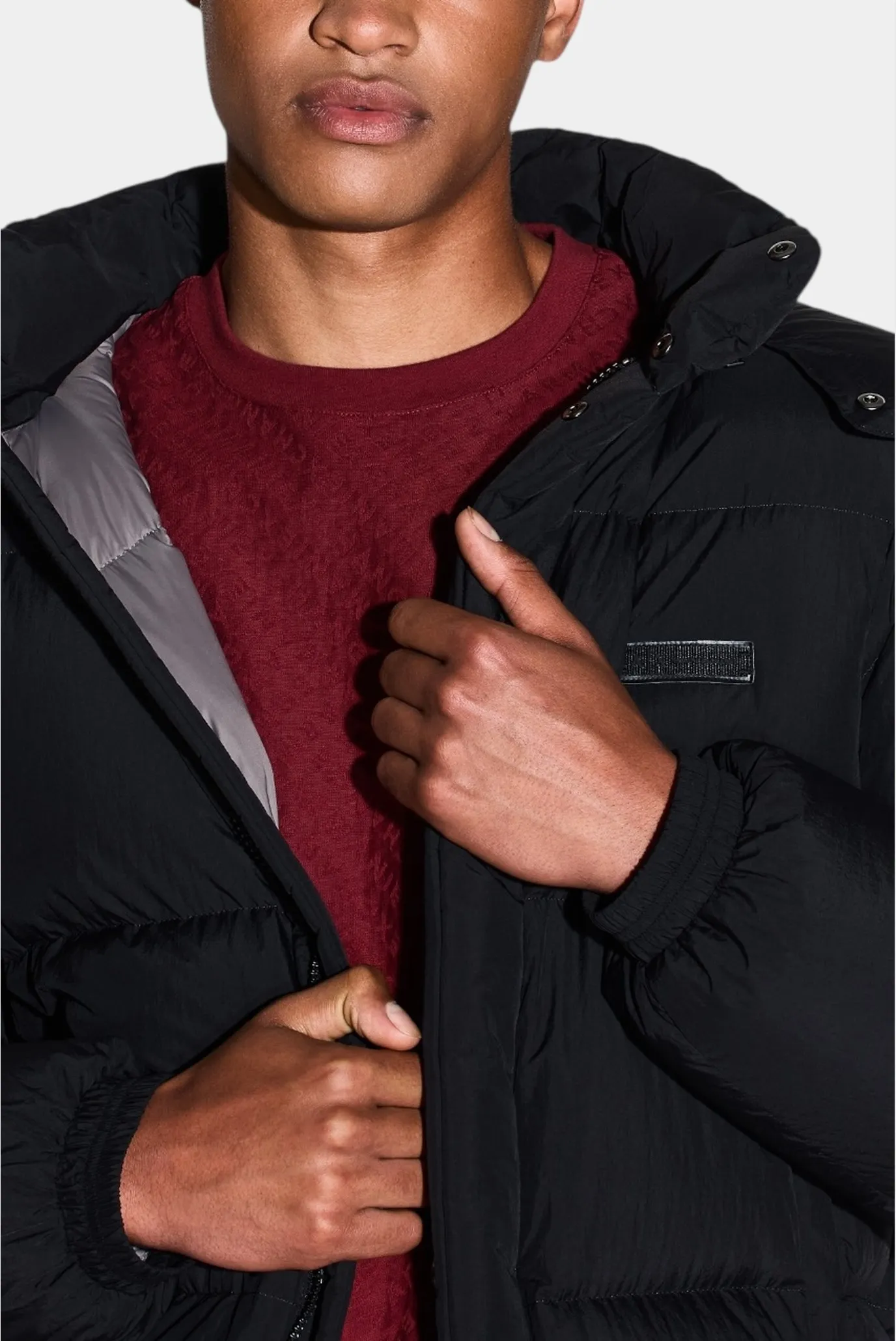 Мужской черный пуховик 4