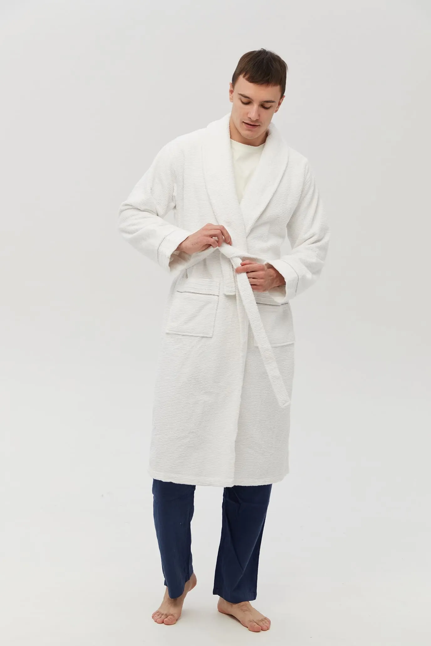 Белый халат Nella white (унисекс) 1
