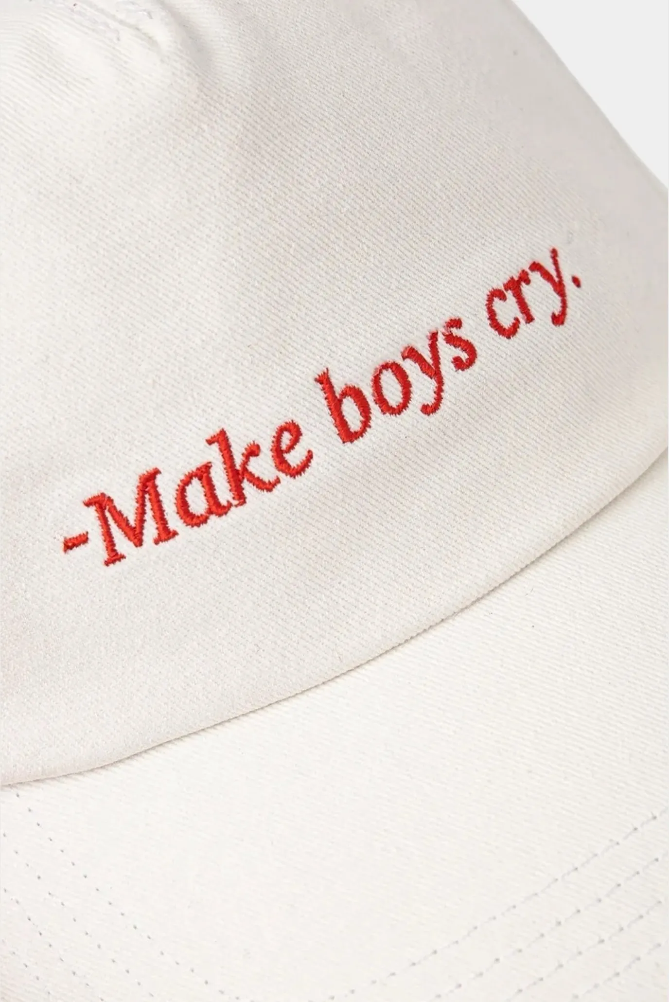 Жіноча біла кепка 2