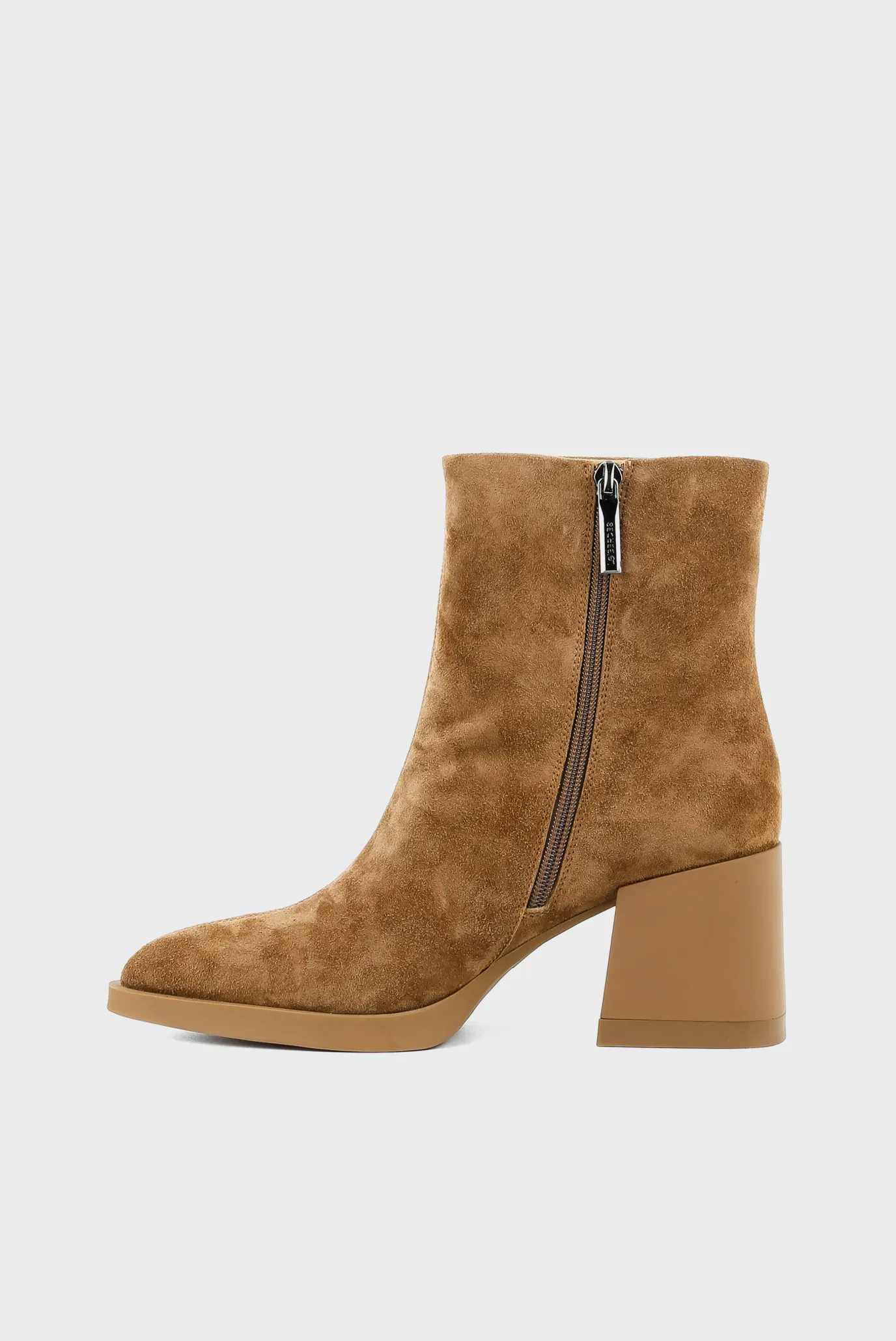 Женские коричневые замшевые ботильоны 5