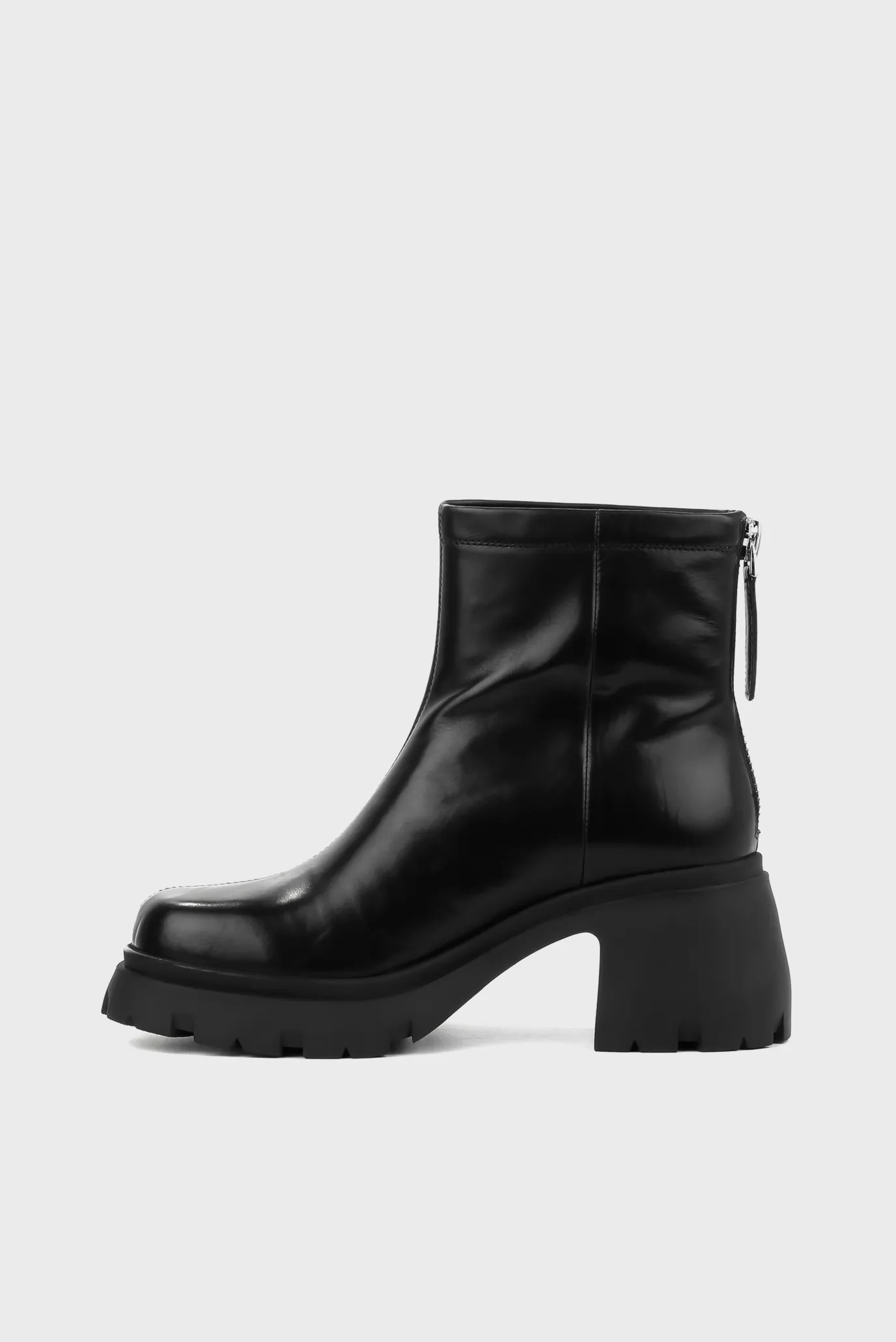 Женские черные кожаные ботильоны 2