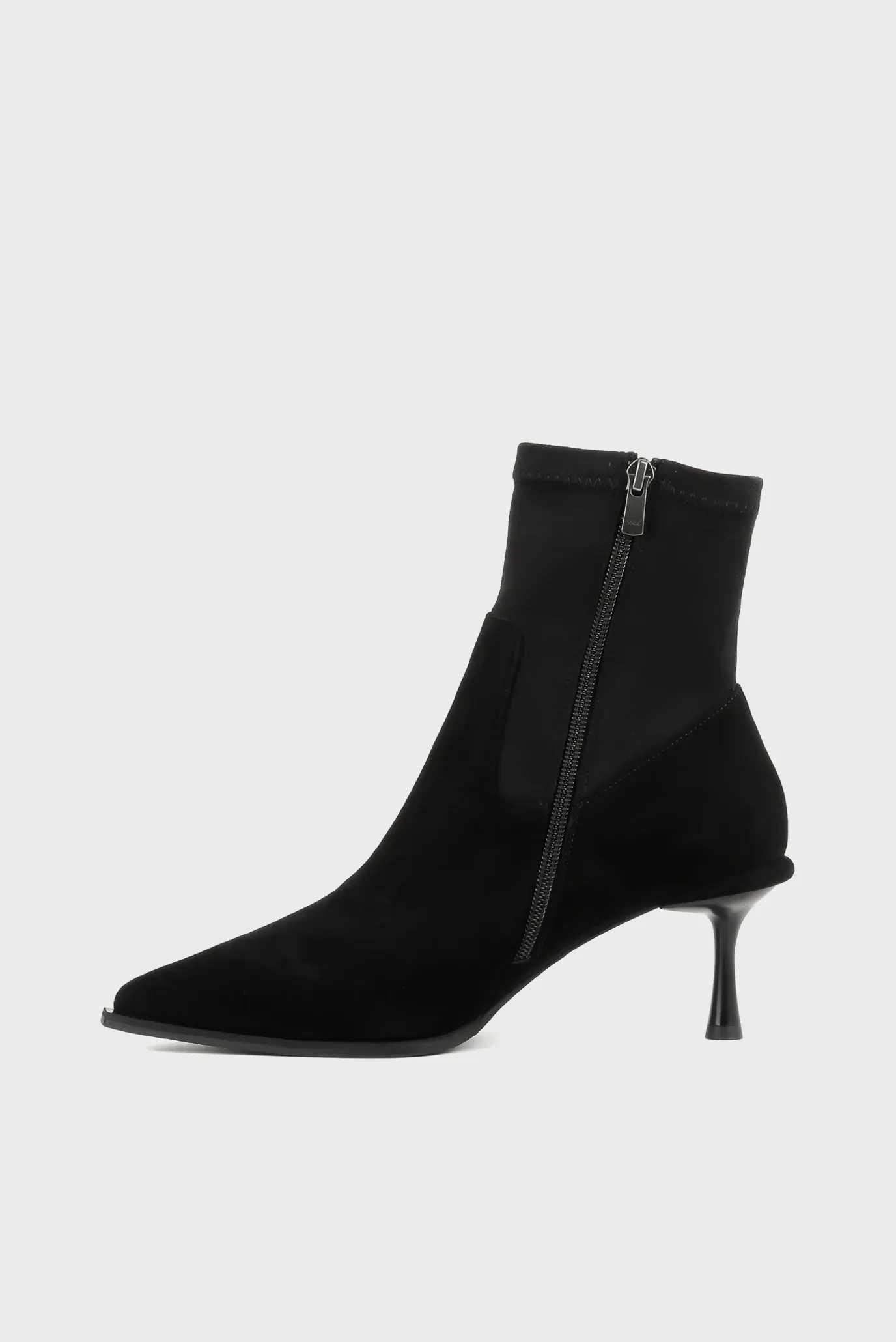 Женские черные замшевые ботильоны 2