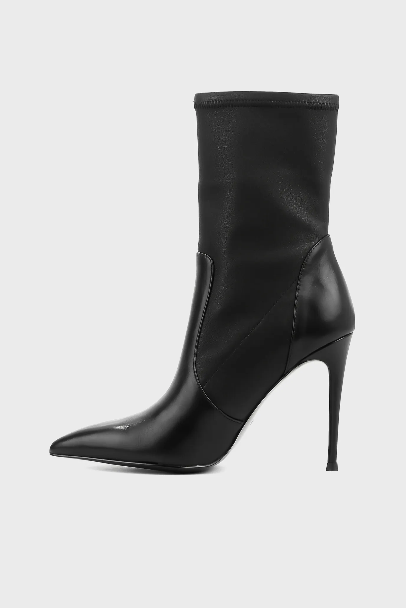 Женские черные кожаные ботинки 2