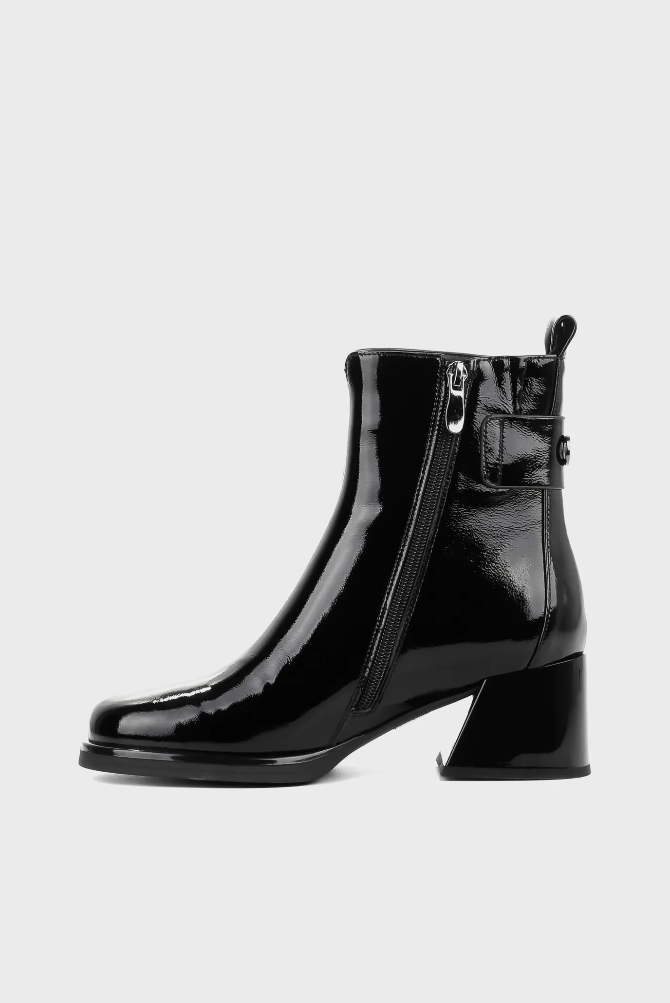 Женские черные лаковые ботильоны 2
