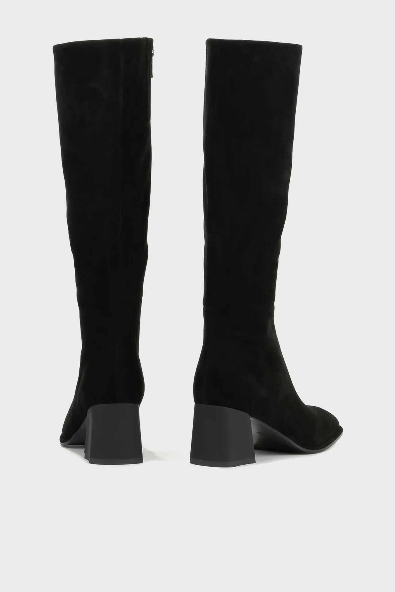 Женские чёрные замшевые сапоги 4