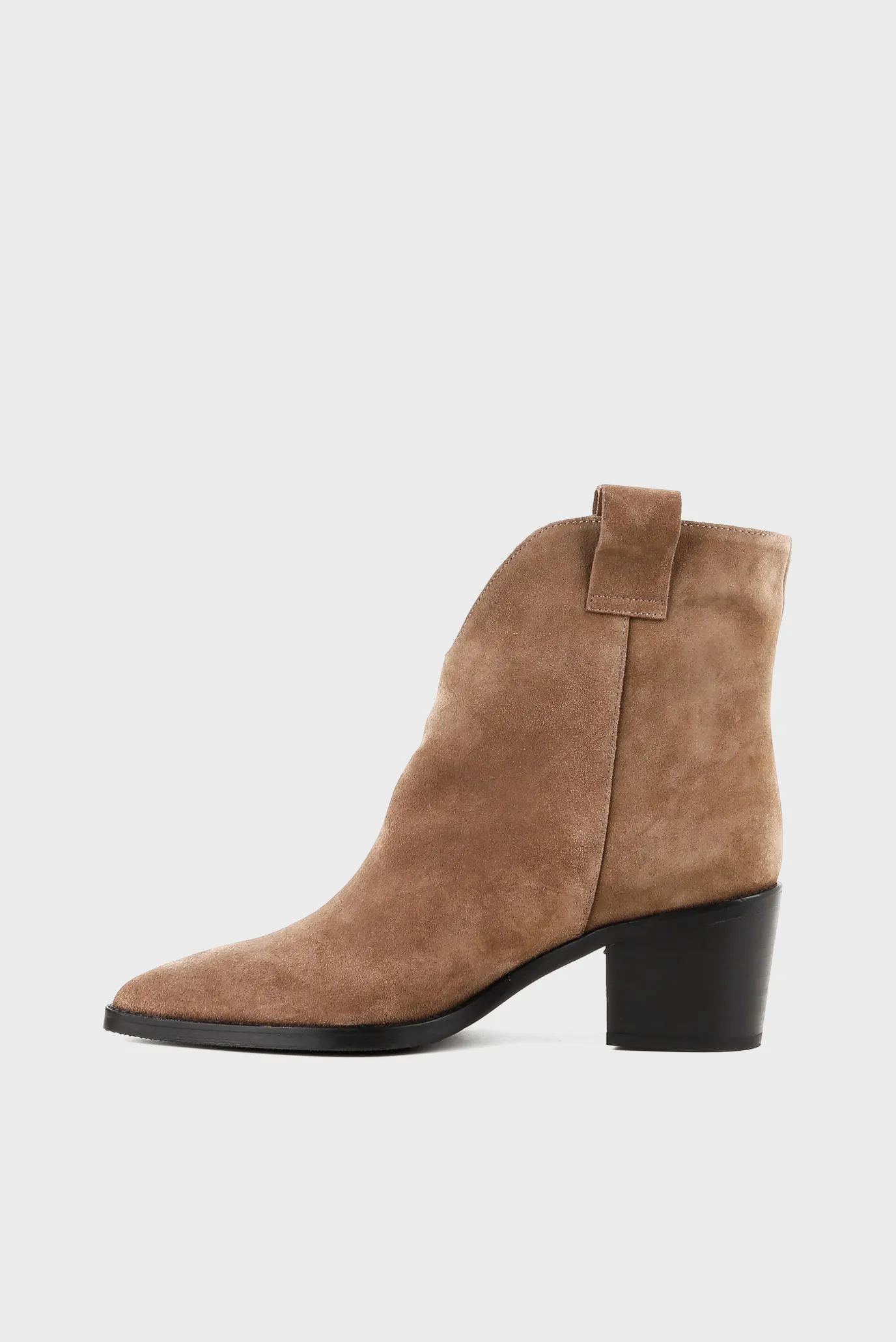 Женские бежевые замшевые ботильоны 3