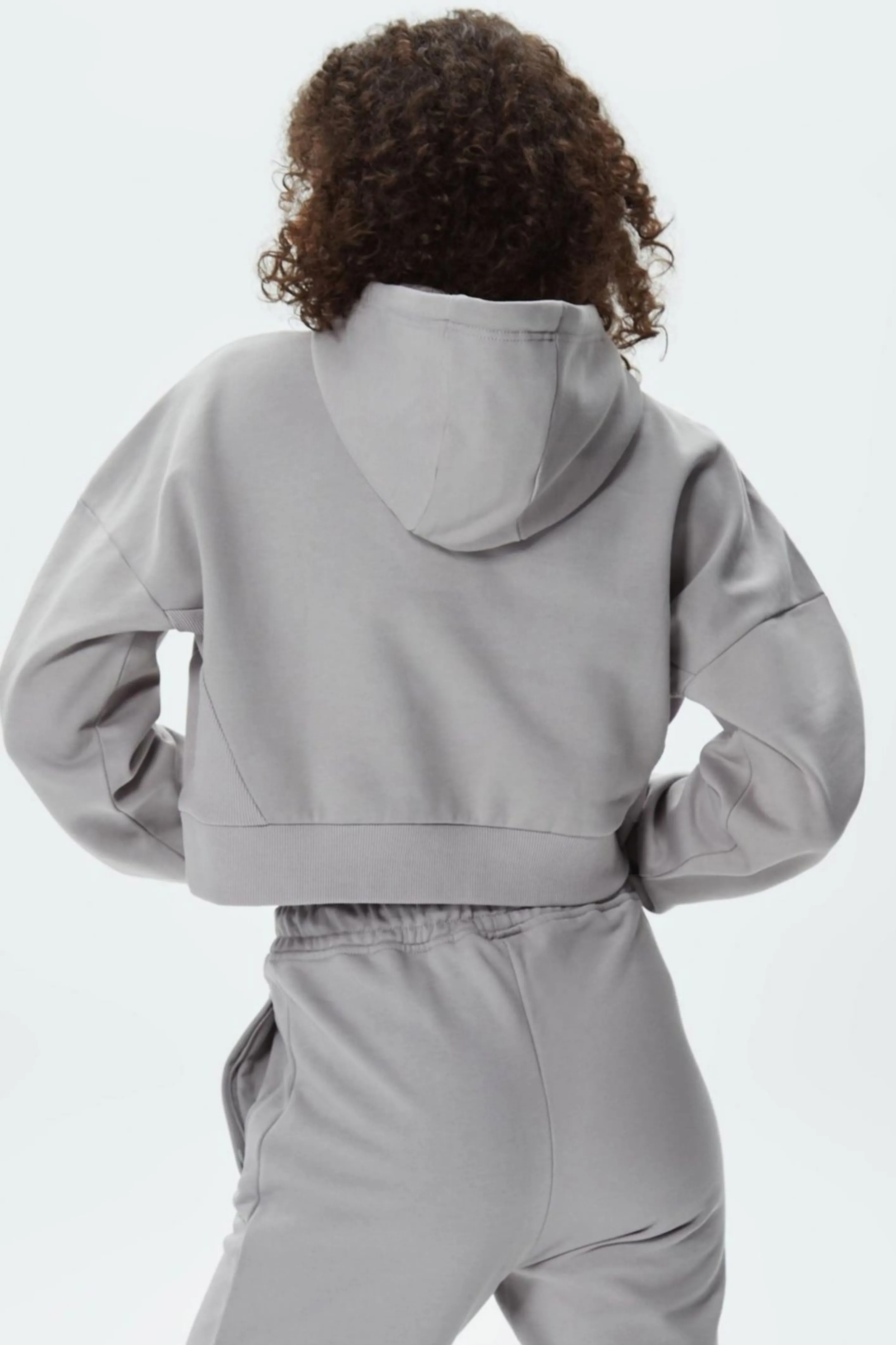 Жіноча сіра толстовка 2