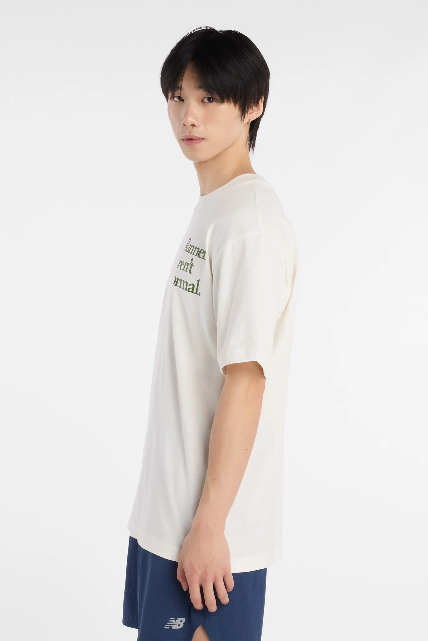 Мужская бежевая футболка Runners Arent Normal 3