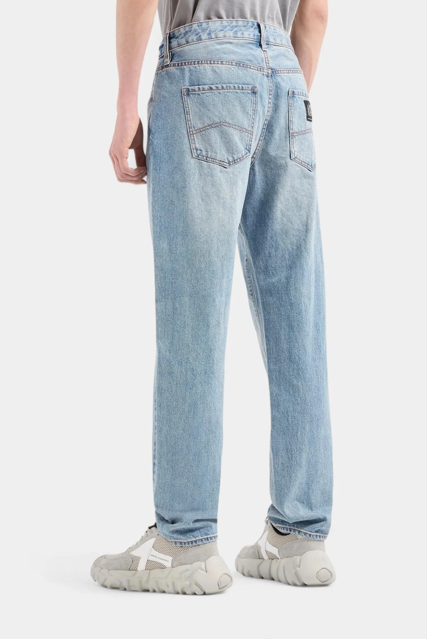 Мужские голубые джинсы 4