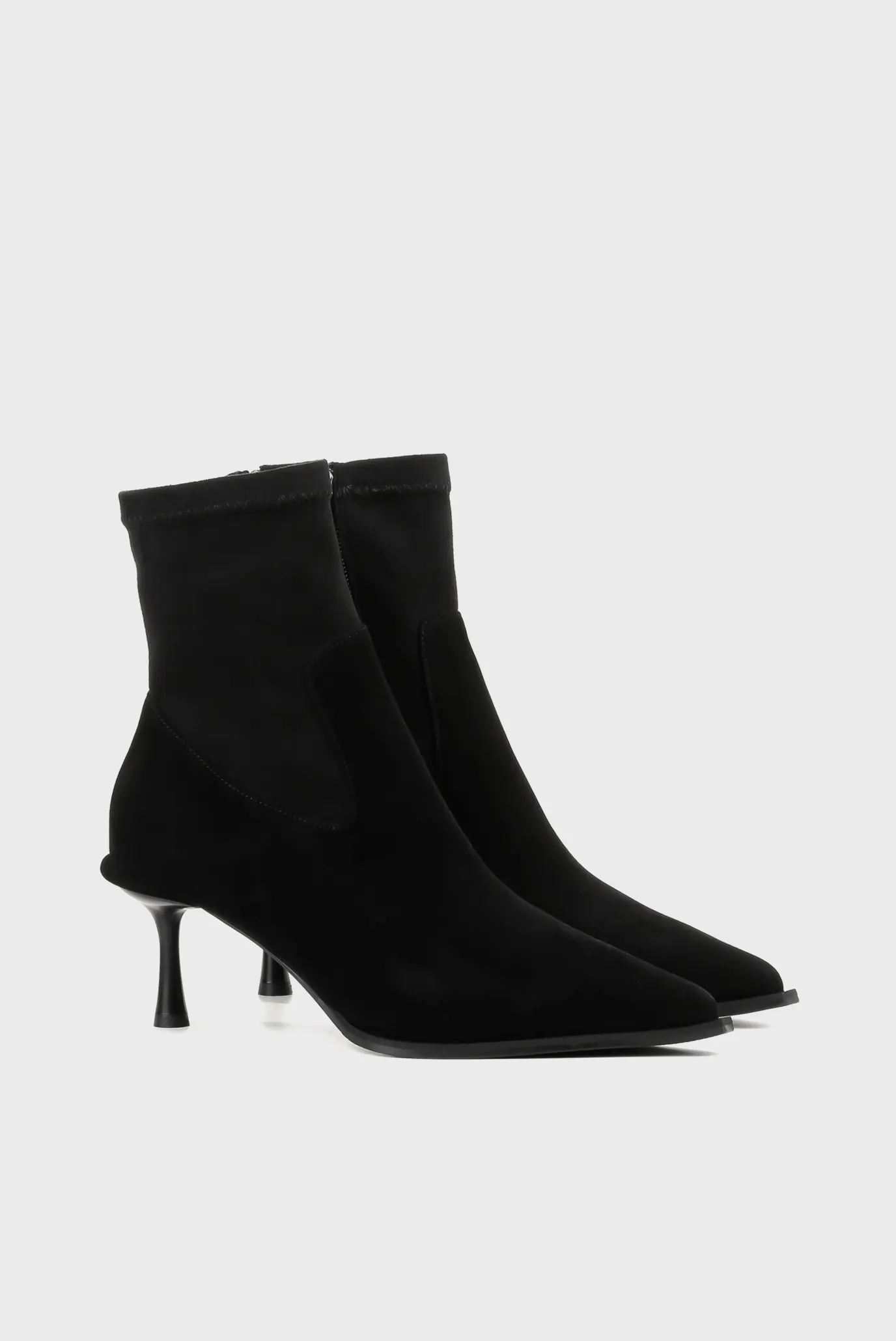 Женские черные замшевые ботильоны 3
