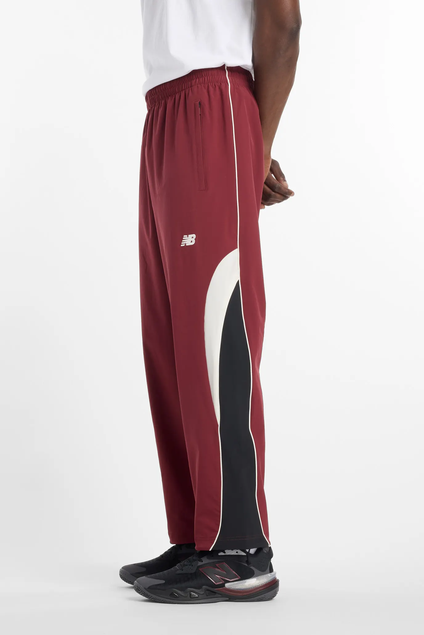 Чоловічі бордові спортивні штани In Game Woven Track Pan 3