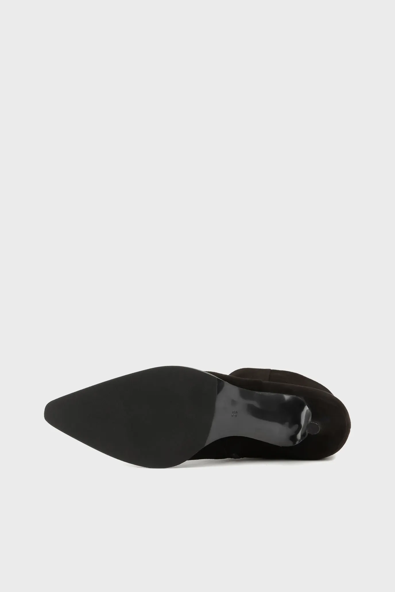 Женские черные замшевые ботильоны 6