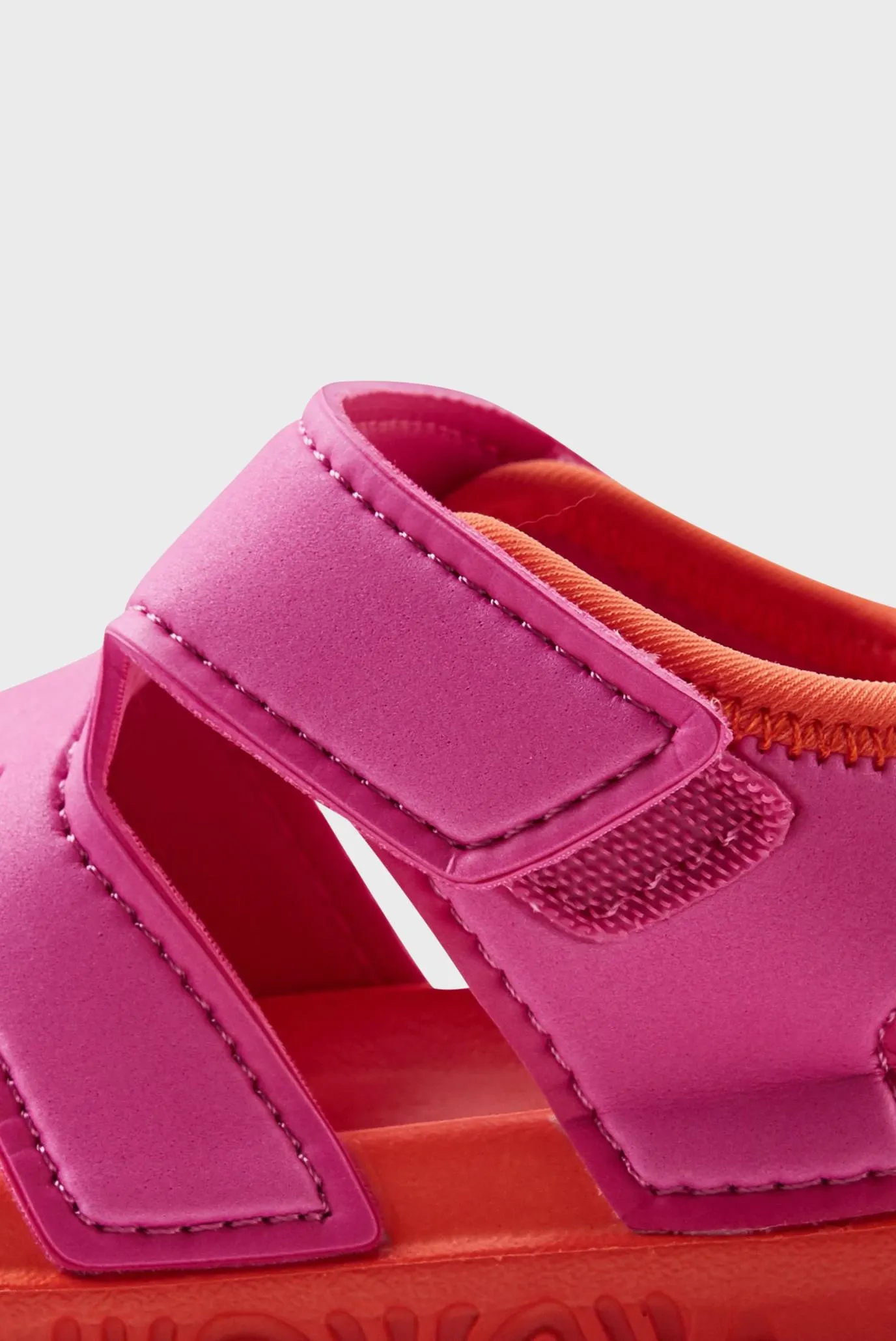 Детские розовые сандалии Koralli 7