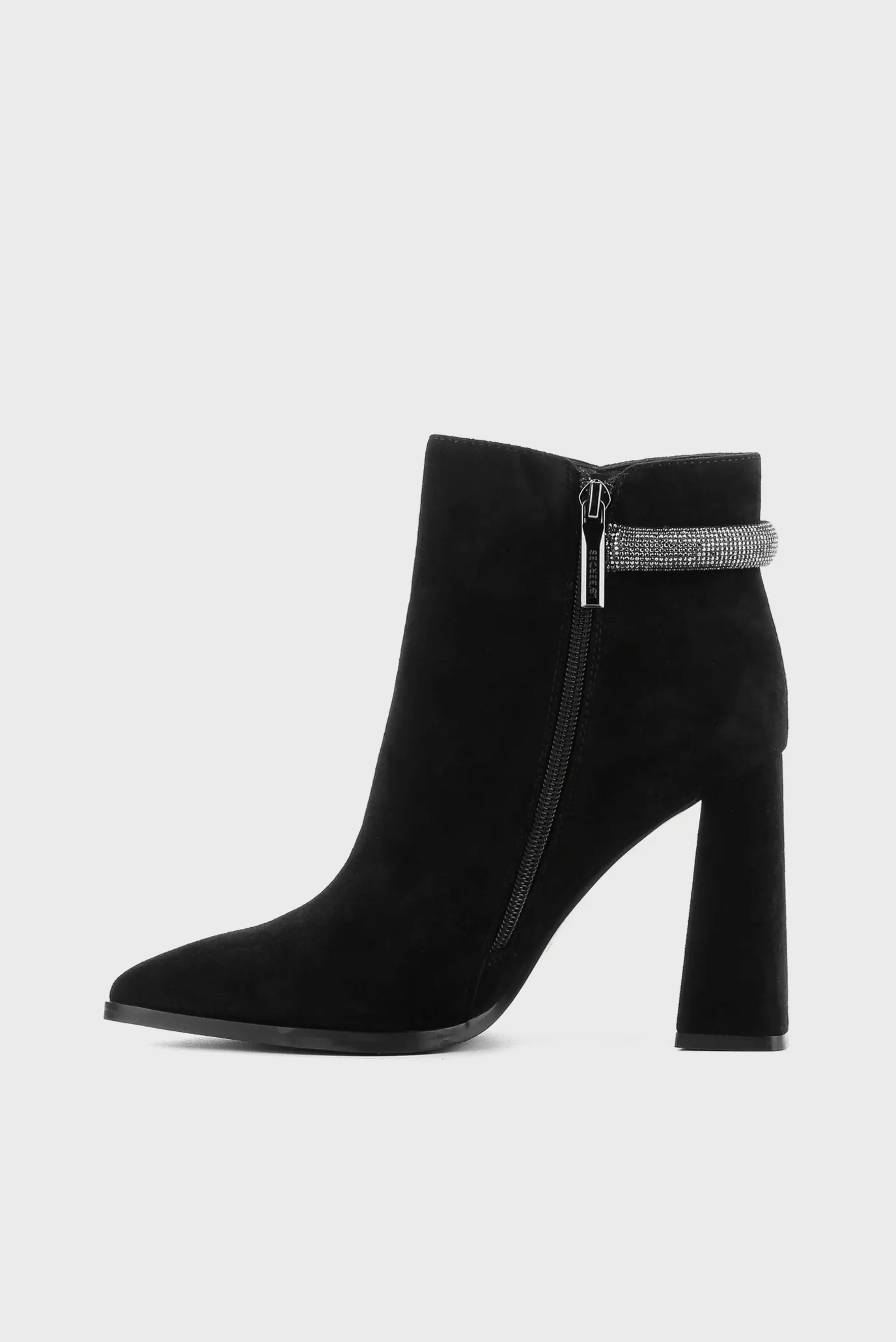 Женские черные замшевые ботильоны 2