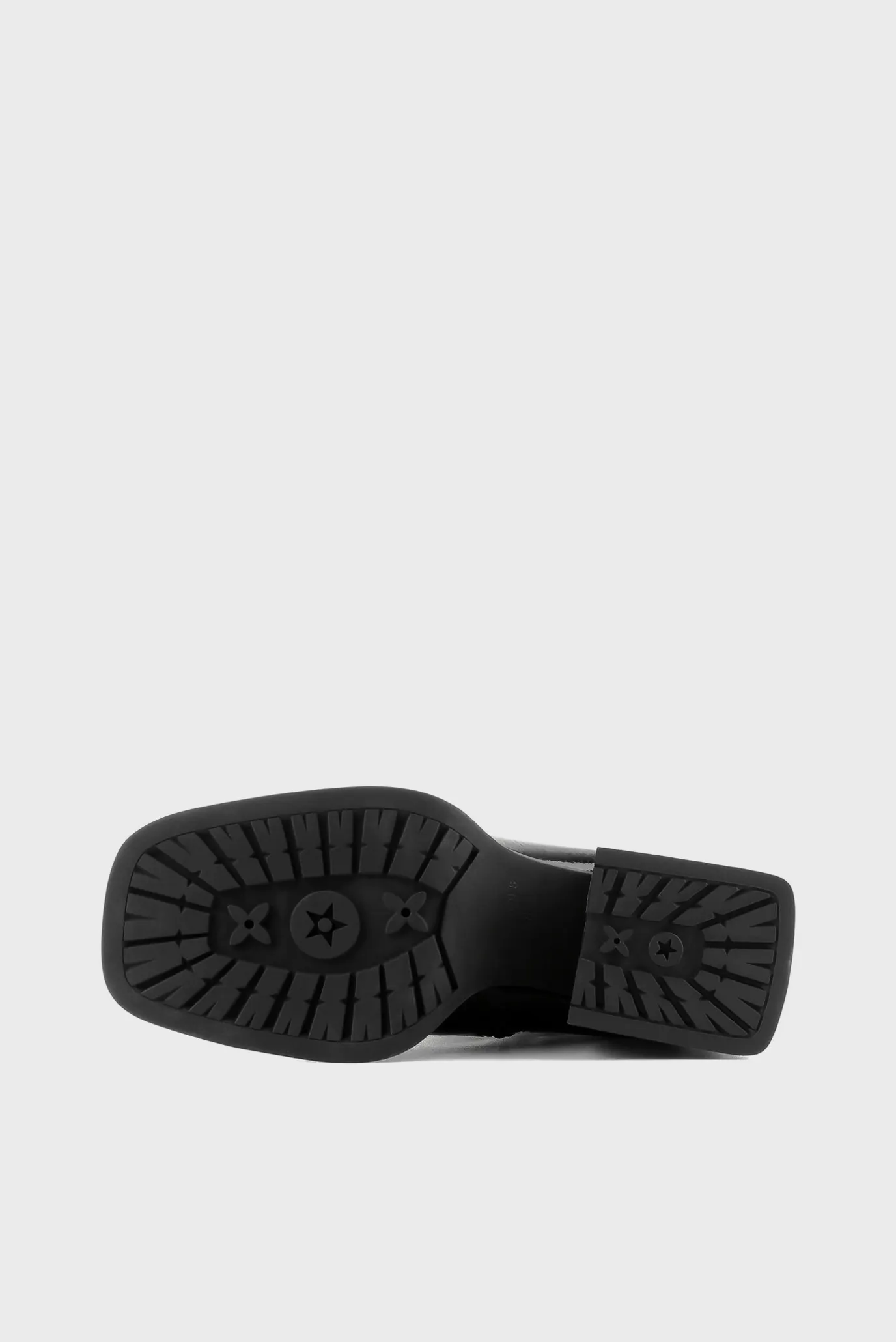 Женские черные лаковые ботильоны 6