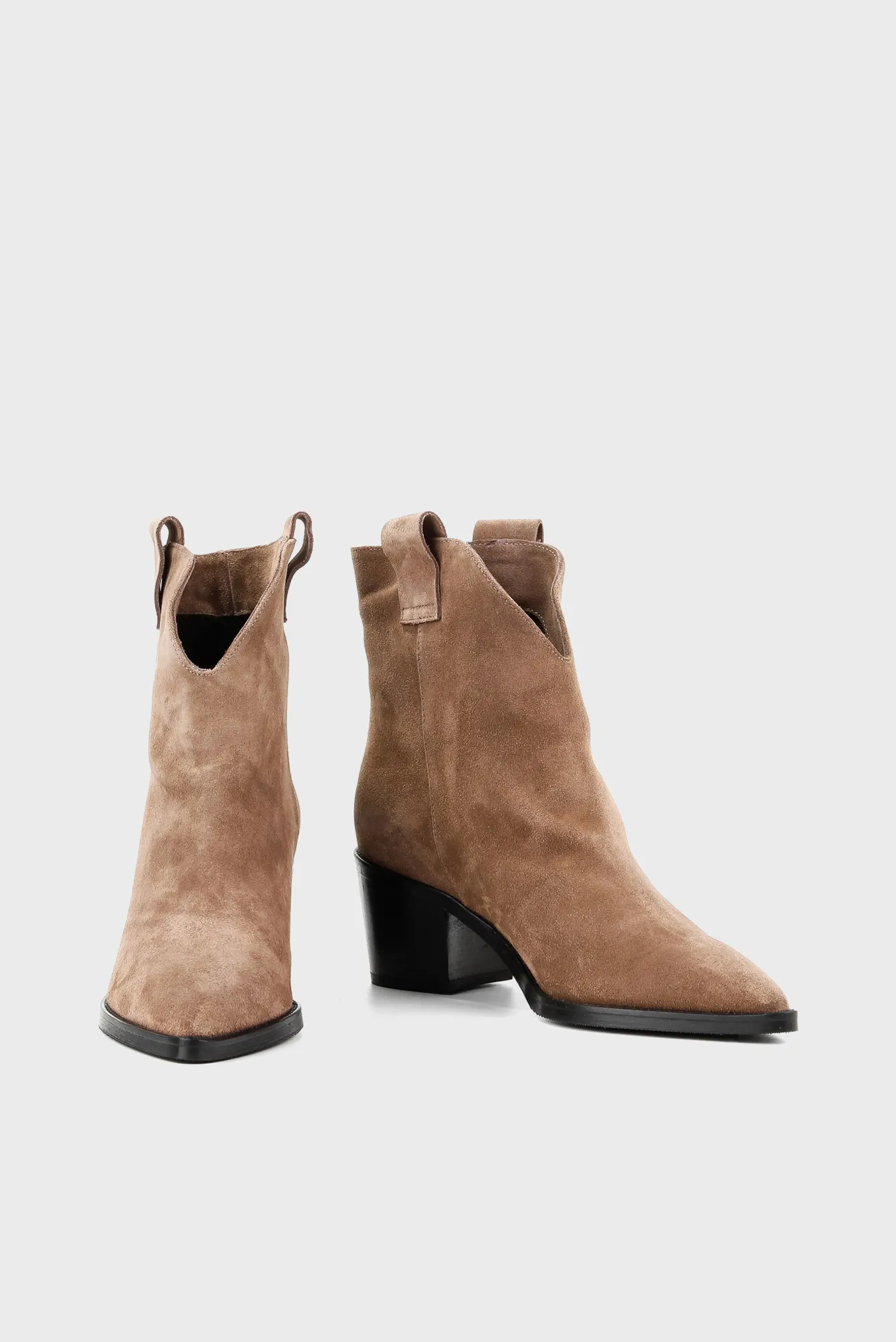 Женские бежевые замшевые ботильоны 5