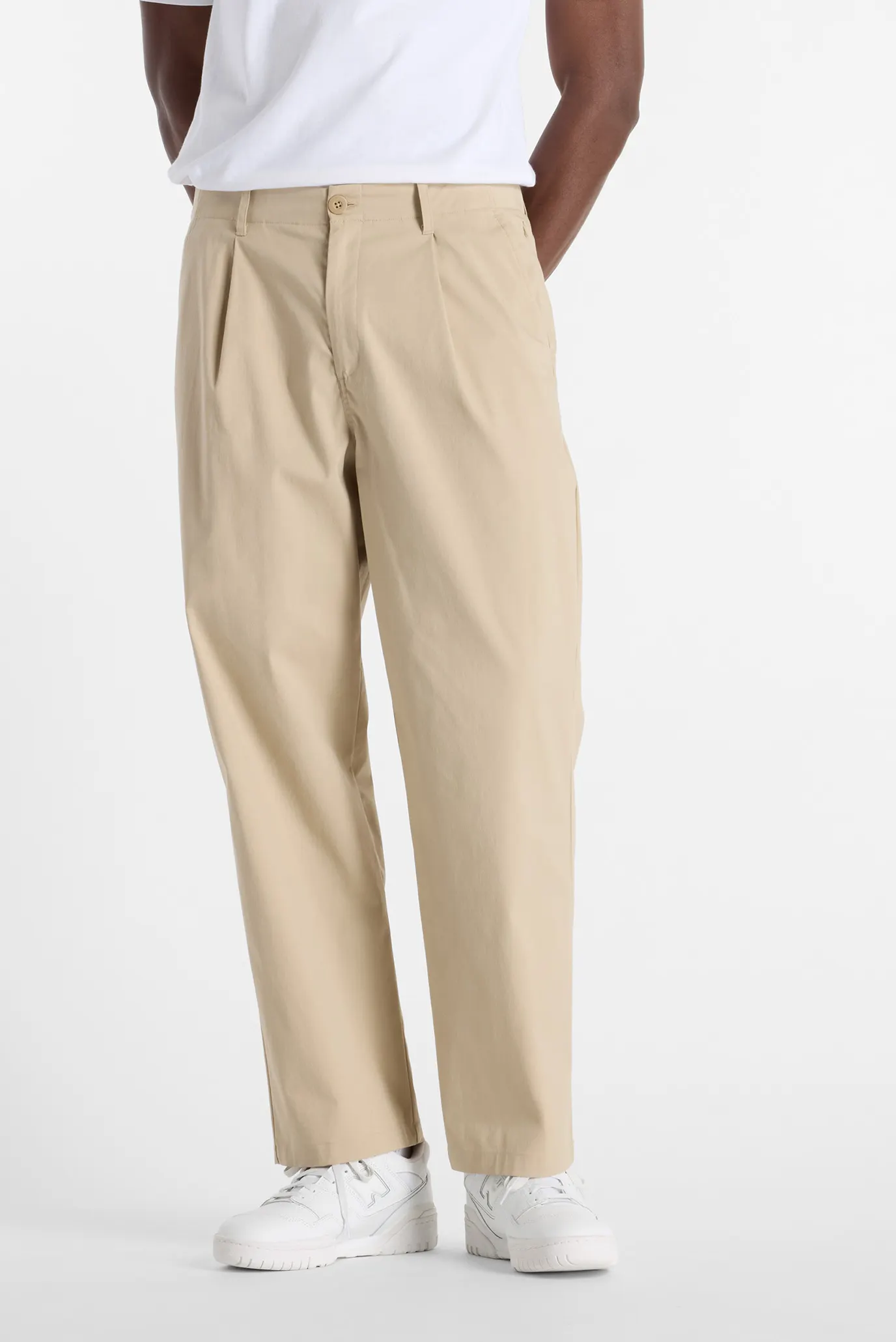 Чоловічі бежеві штани Athletics Relaxed Trouser 1