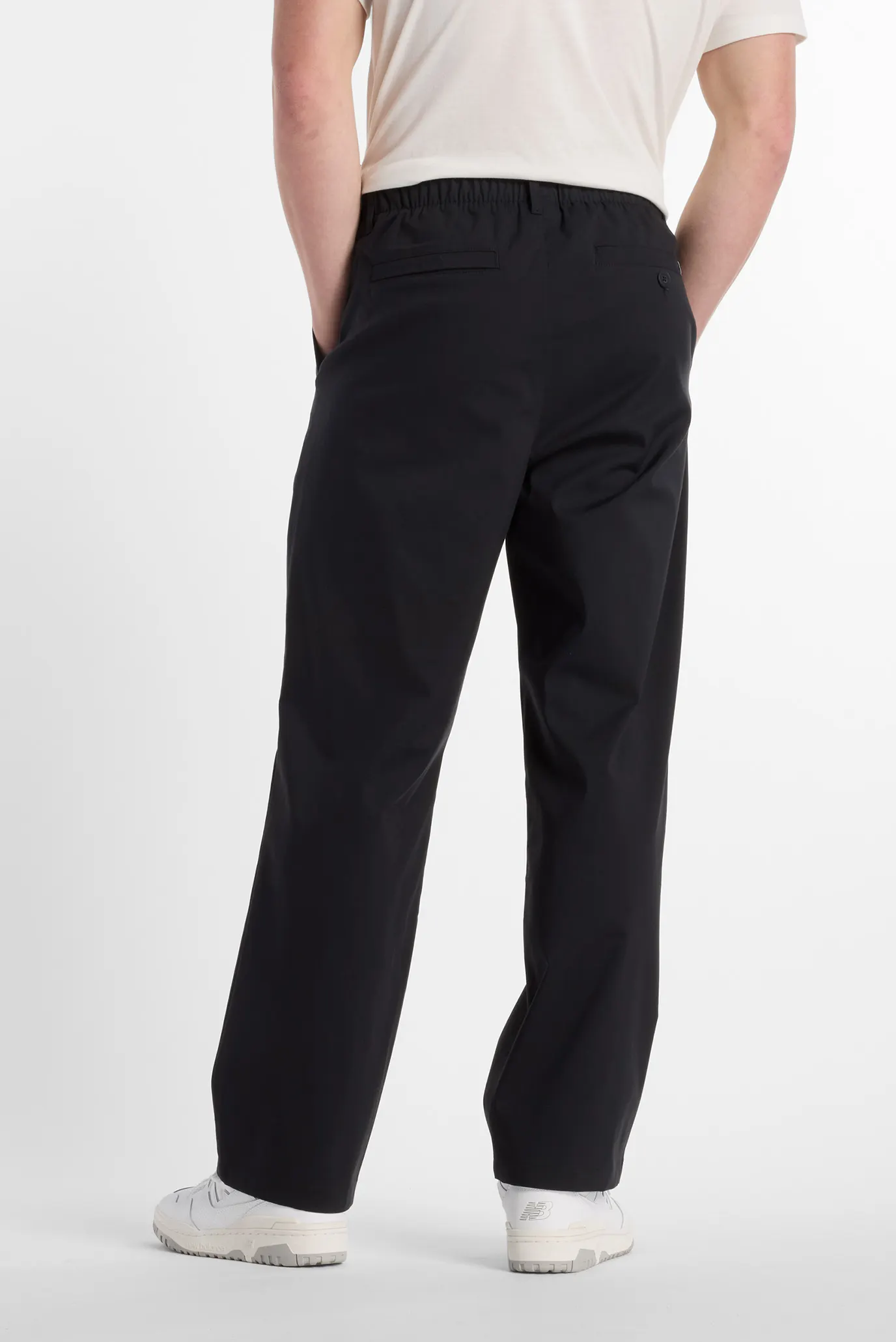 Чоловічі чорні штани Athletics Relaxed Trouser 2