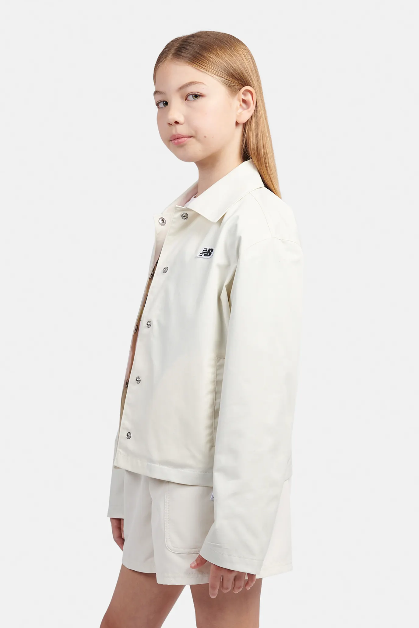 Дитяча бежева куртка Premium Coach 3